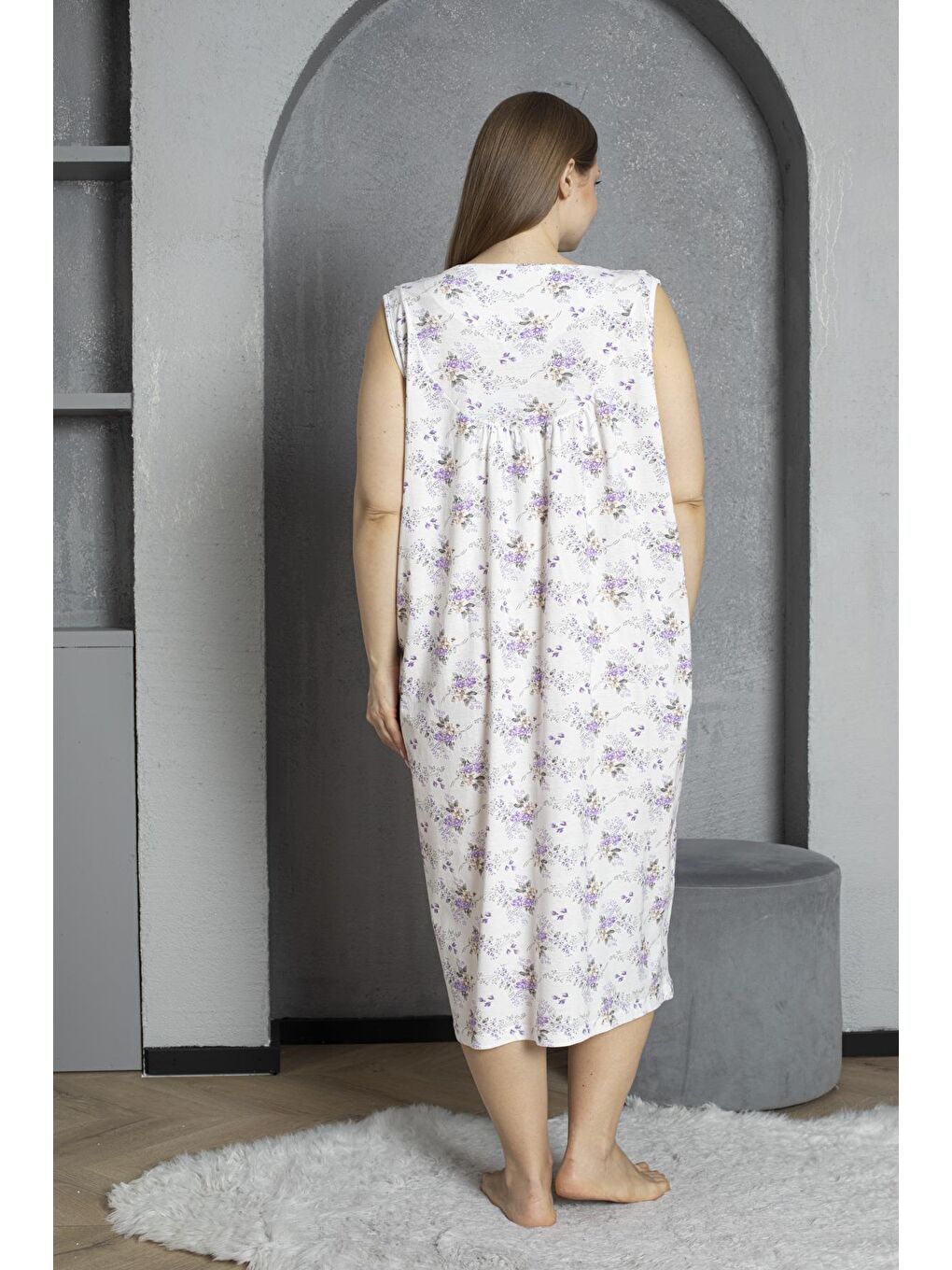 Lila Sıfır Kol Düğmeli Yaka %100 Pamuklu Penye Büyük Beden Anne Geceliği 1518-4