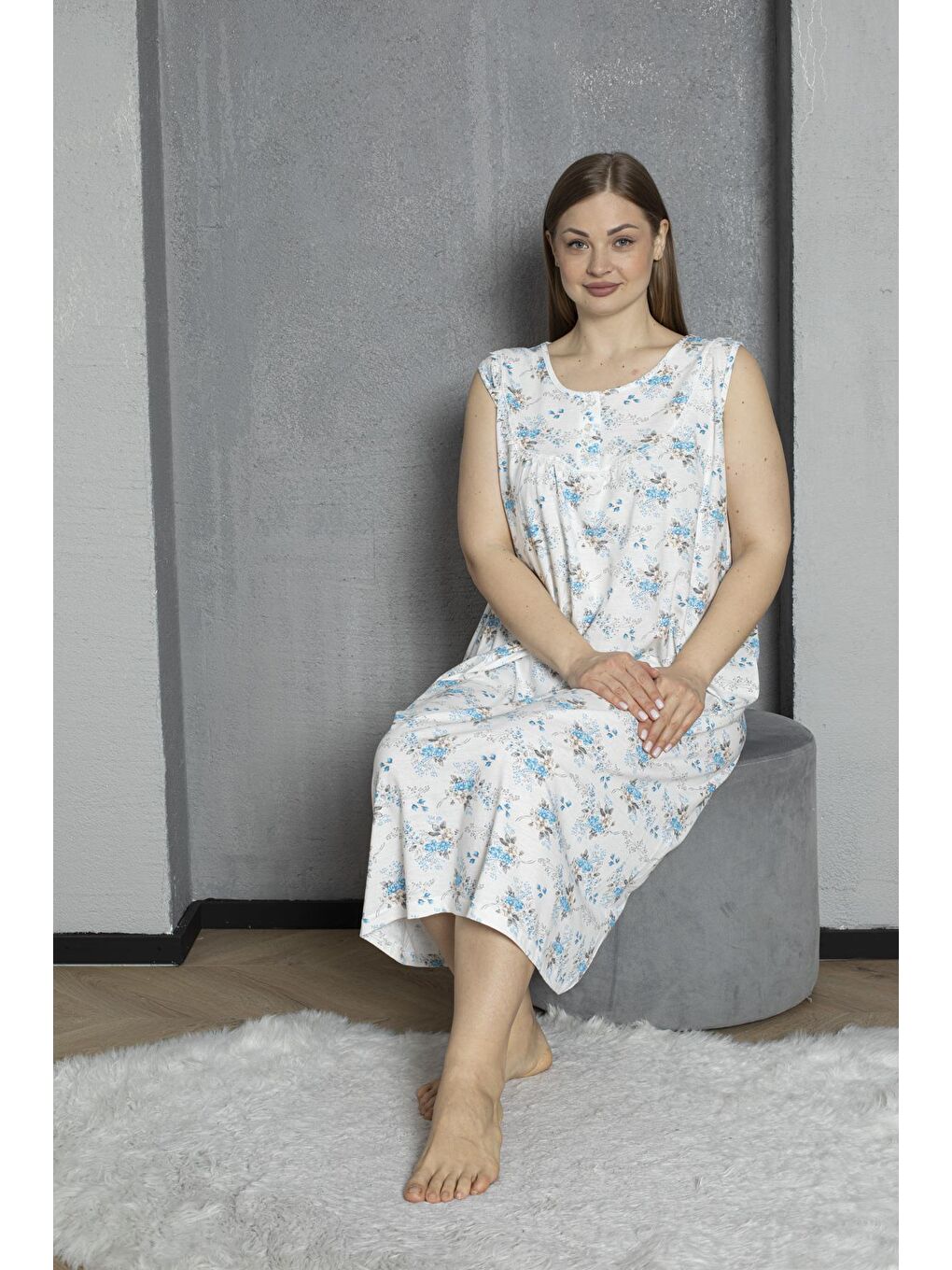 Mavi Sıfır Kol Düğmeli Yaka %100 Pamuklu Penye Büyük Beden Anne Geceliği 1518-5