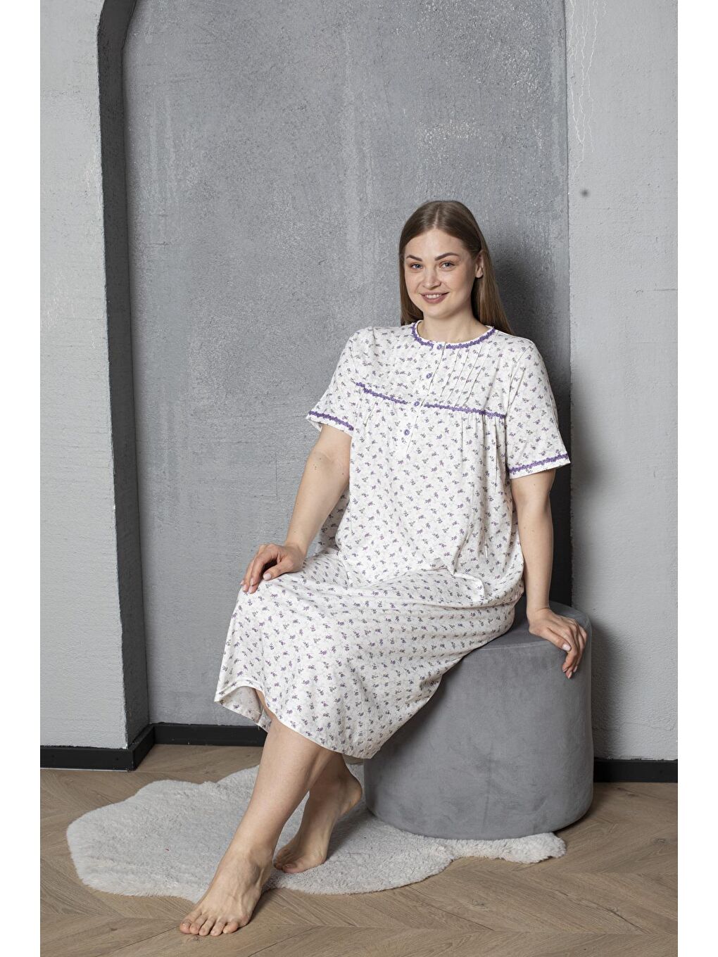 Lila Düğmeli Yaka Kısa Kol %100 Pamuklu Penye Büyük Beden Anne Geceliği 529-4