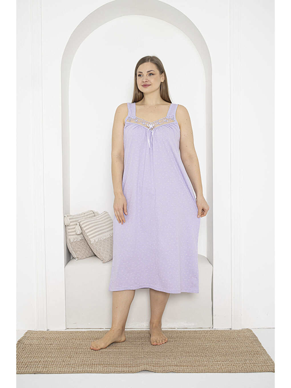 Lila Kalın Askılı Dantel Detaylı %100 Pamuklu Penye Büyük Beden Anne Geceliği 263-3