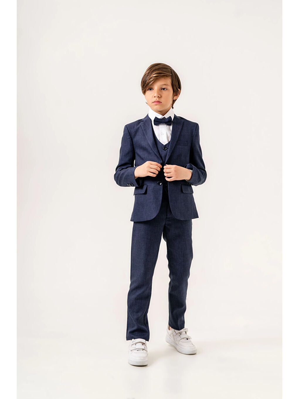 Lacivert Papyonlu Ceketli Takım Elbise 4001