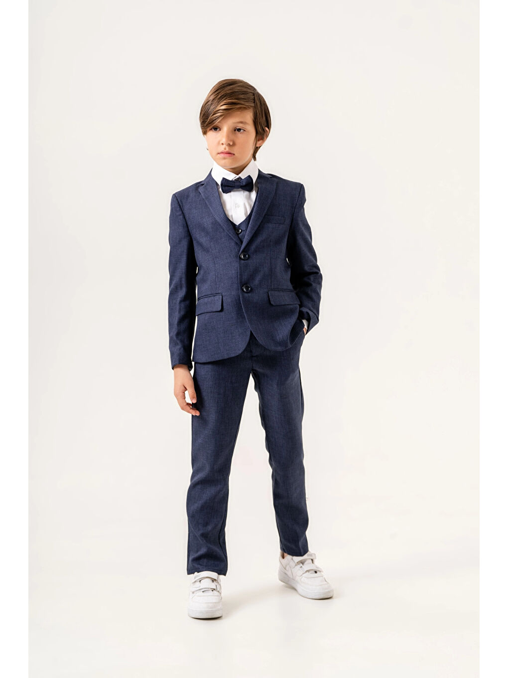 Lacivert Papyonlu Ceketli Takım Elbise 4001-1