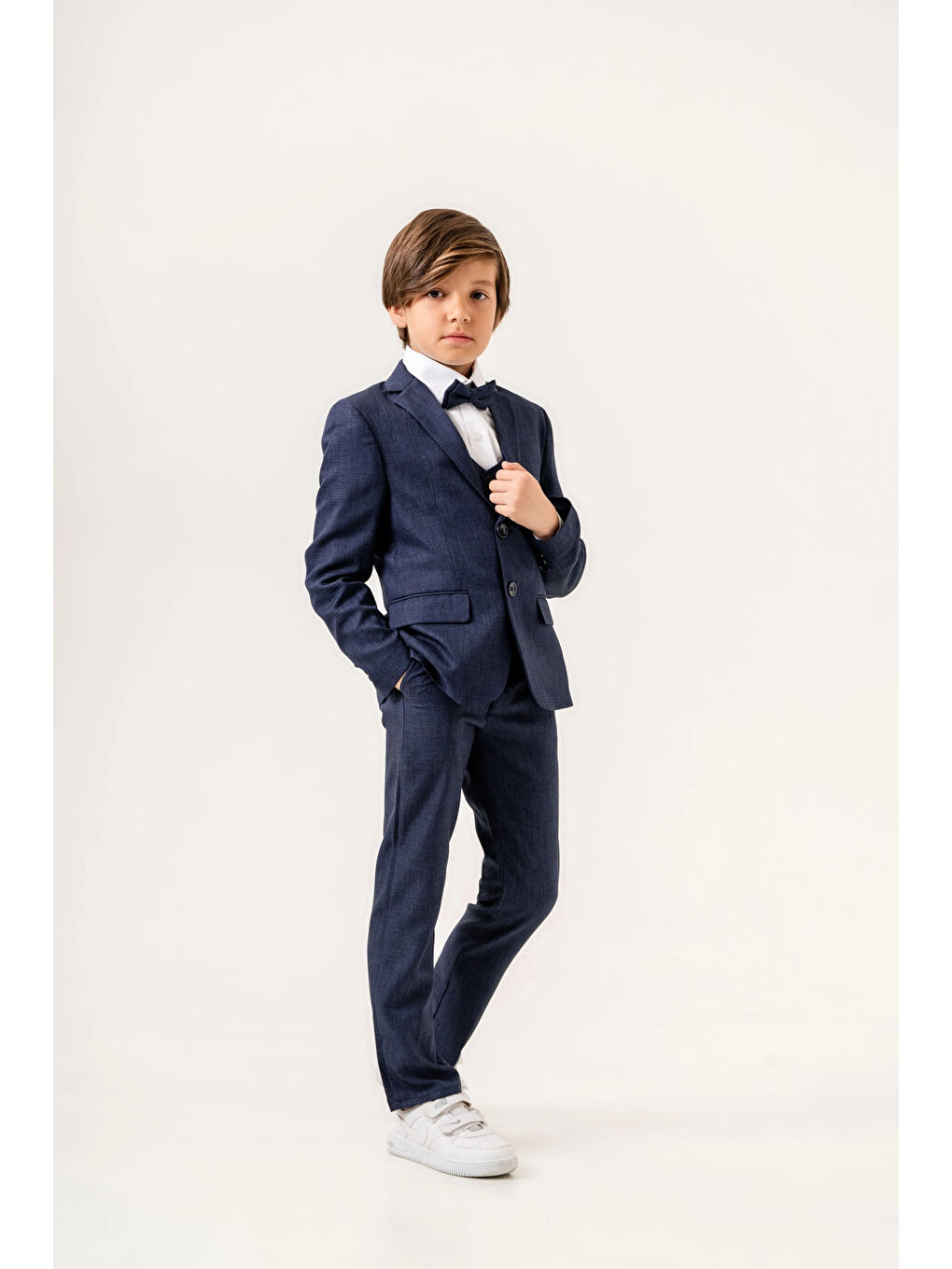 Lacivert Papyonlu Ceketli Takım Elbise 4001-2