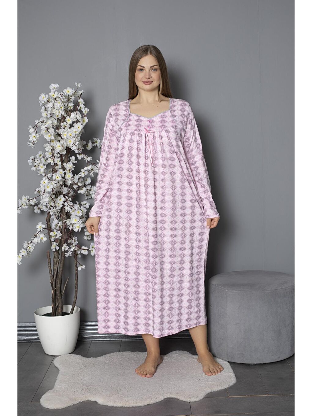 Pembe %100 Pamuklu Mevsimlik Penye Uzun Kollu Büyük Beden Anne Geceliği 1514