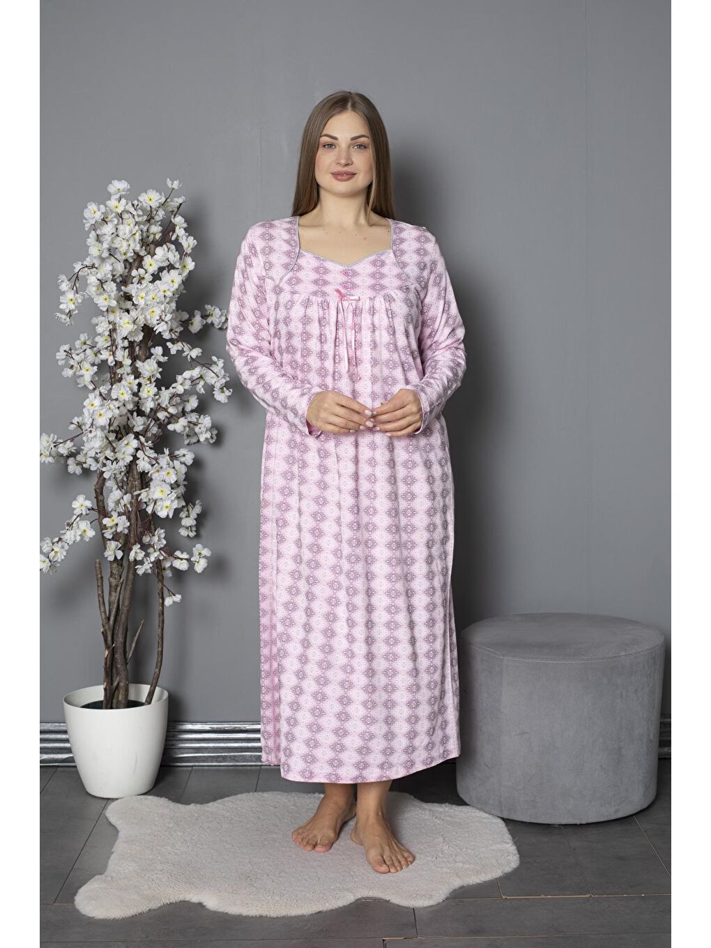 Pembe %100 Pamuklu Mevsimlik Penye Uzun Kollu Büyük Beden Anne Geceliği 1514-1