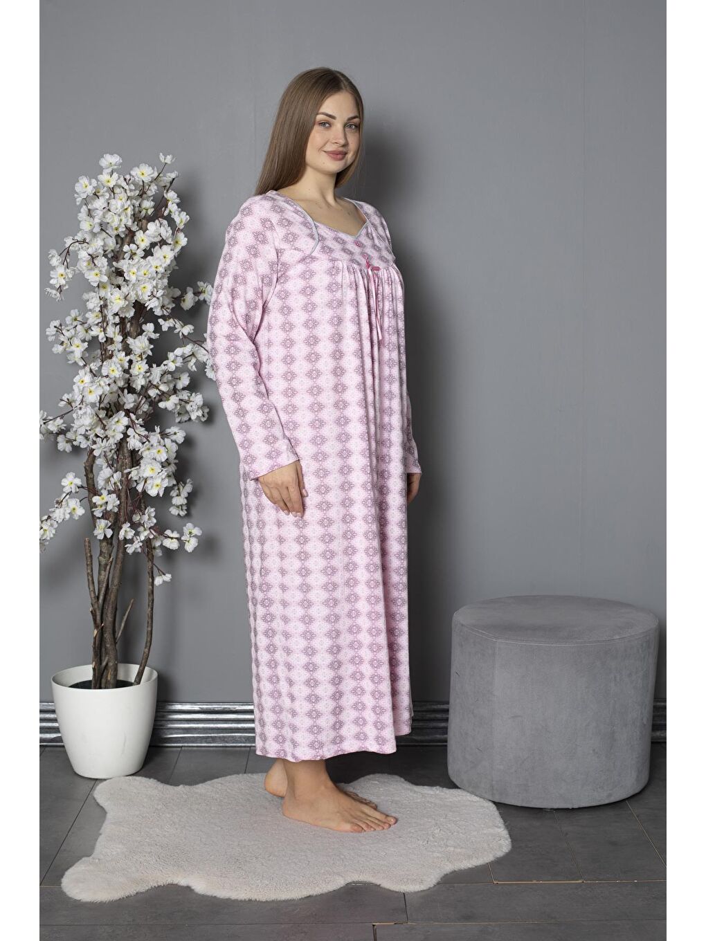 Pembe %100 Pamuklu Mevsimlik Penye Uzun Kollu Büyük Beden Anne Geceliği 1514-2
