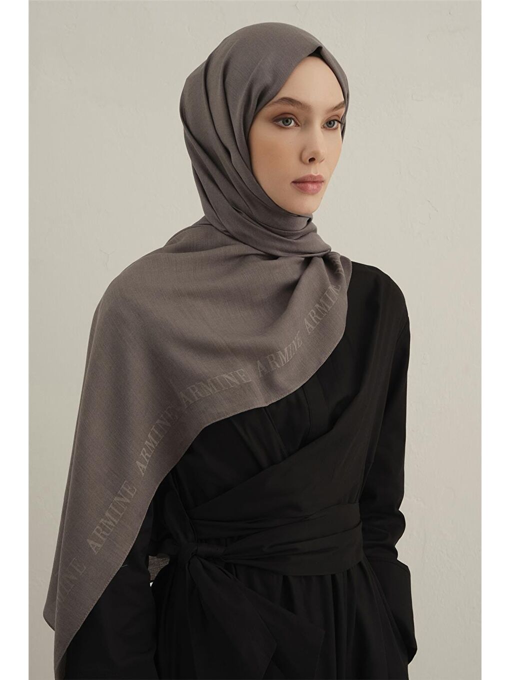 Bej Logo Bordürlü Pamuk İpek Şal 20-2