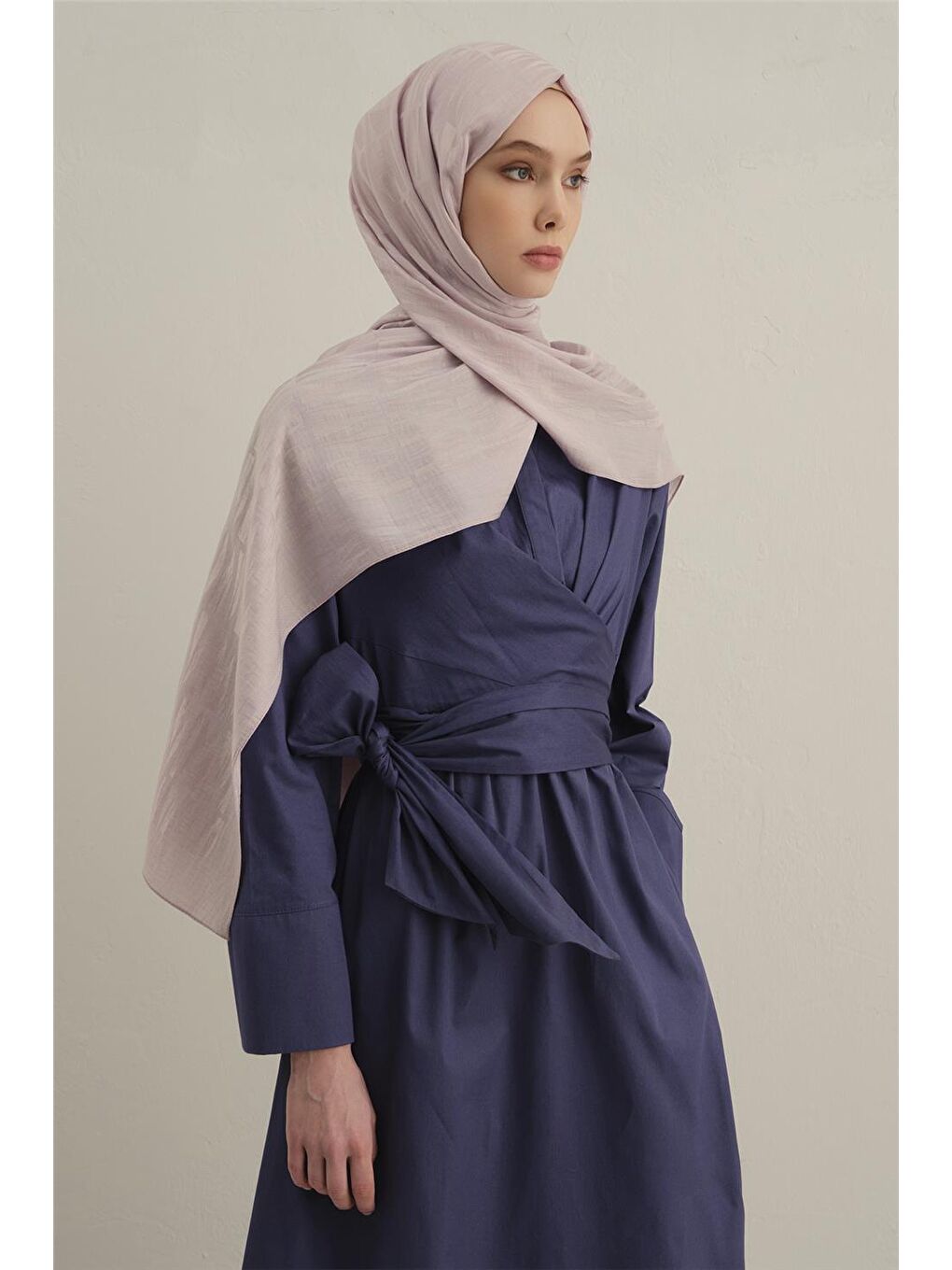 Pembe Lyocell Naia Çubuk Desen Şal 3 43