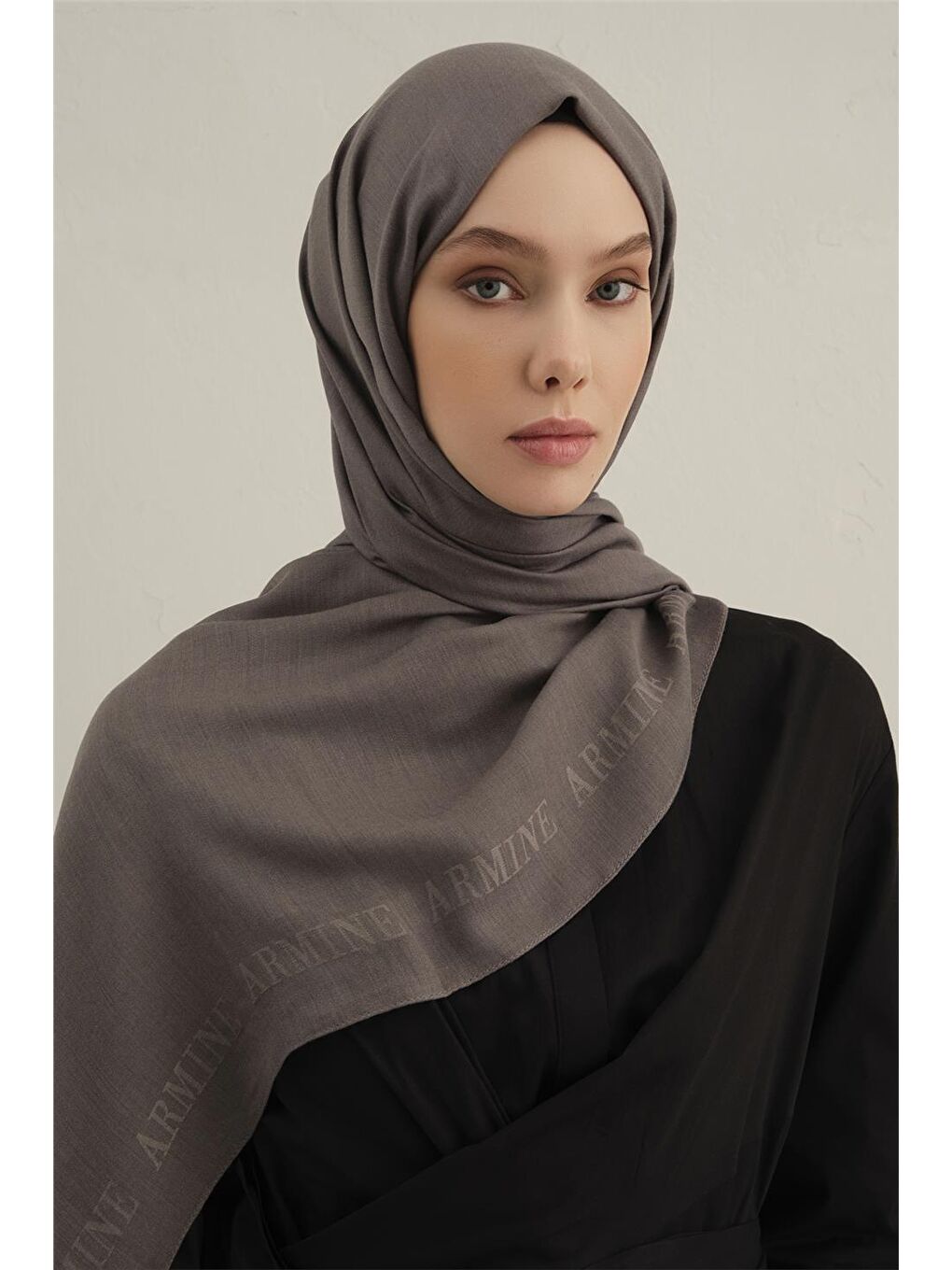 Bej Logo Bordürlü Pamuk İpek Şal 20-3