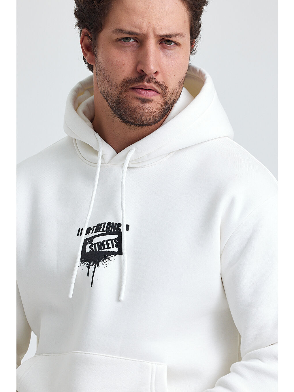 Tarz Cool Beyaz Erkek Standart Fit Normal Kesim Içi Polarlı 3 Iplik Kapüşonlu Pamuklu Sweatshirt - 3