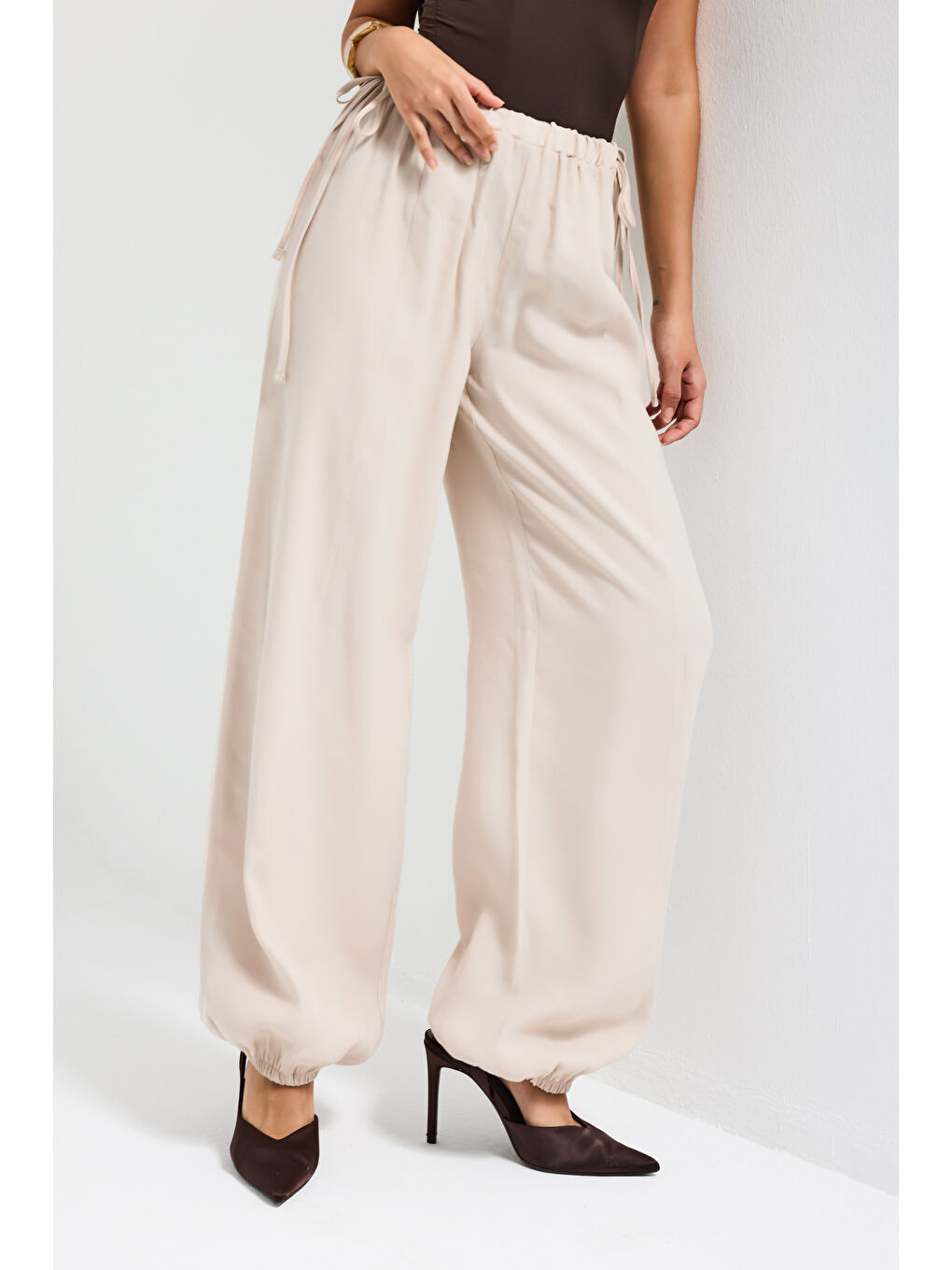 Kadın Bej s6-106 Baggy Jogger Fit Bol Kesim Pantolon-2