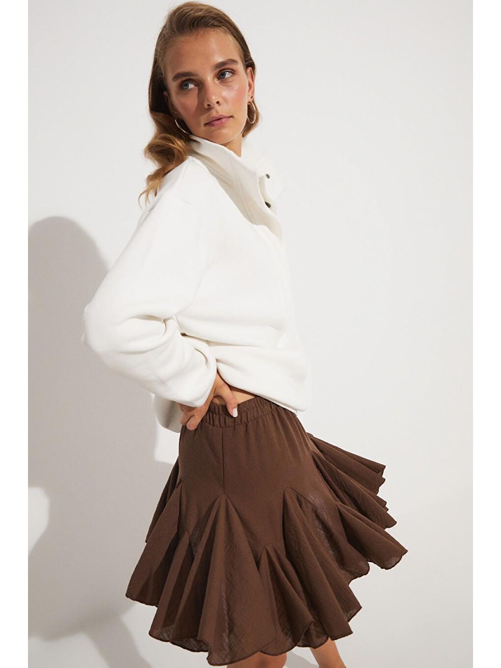 Kahverengi Kadın Keten Karışımlı Beli Lastikli Pilili Mini Etek-1