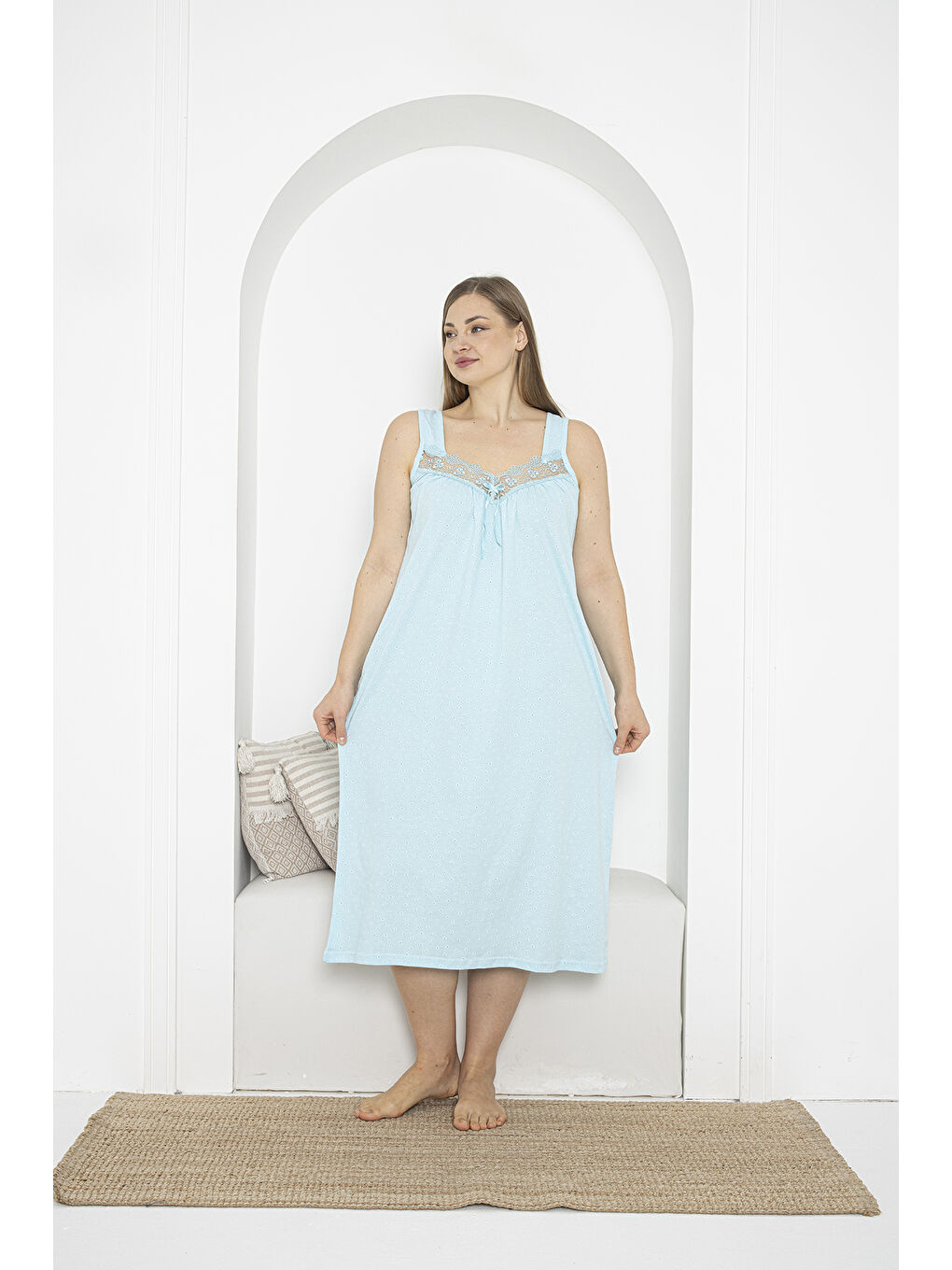 Yeşil Kalın Askılı Dantel Detaylı %100 Pamuklu Penye Büyük Beden Anne Geceliği 263-2