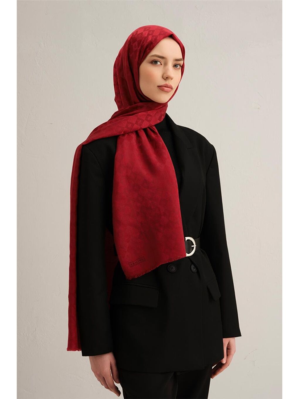 Kırmızı Jakarlı İpek Pamuk Kare Monogram Şal 11174