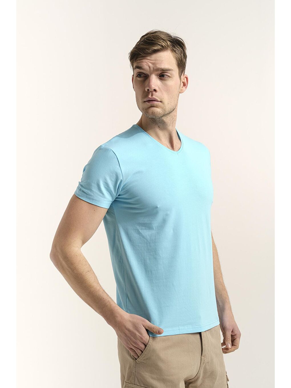 Turkuaz V Yaka Slim Fit Basic Erkek Tişört