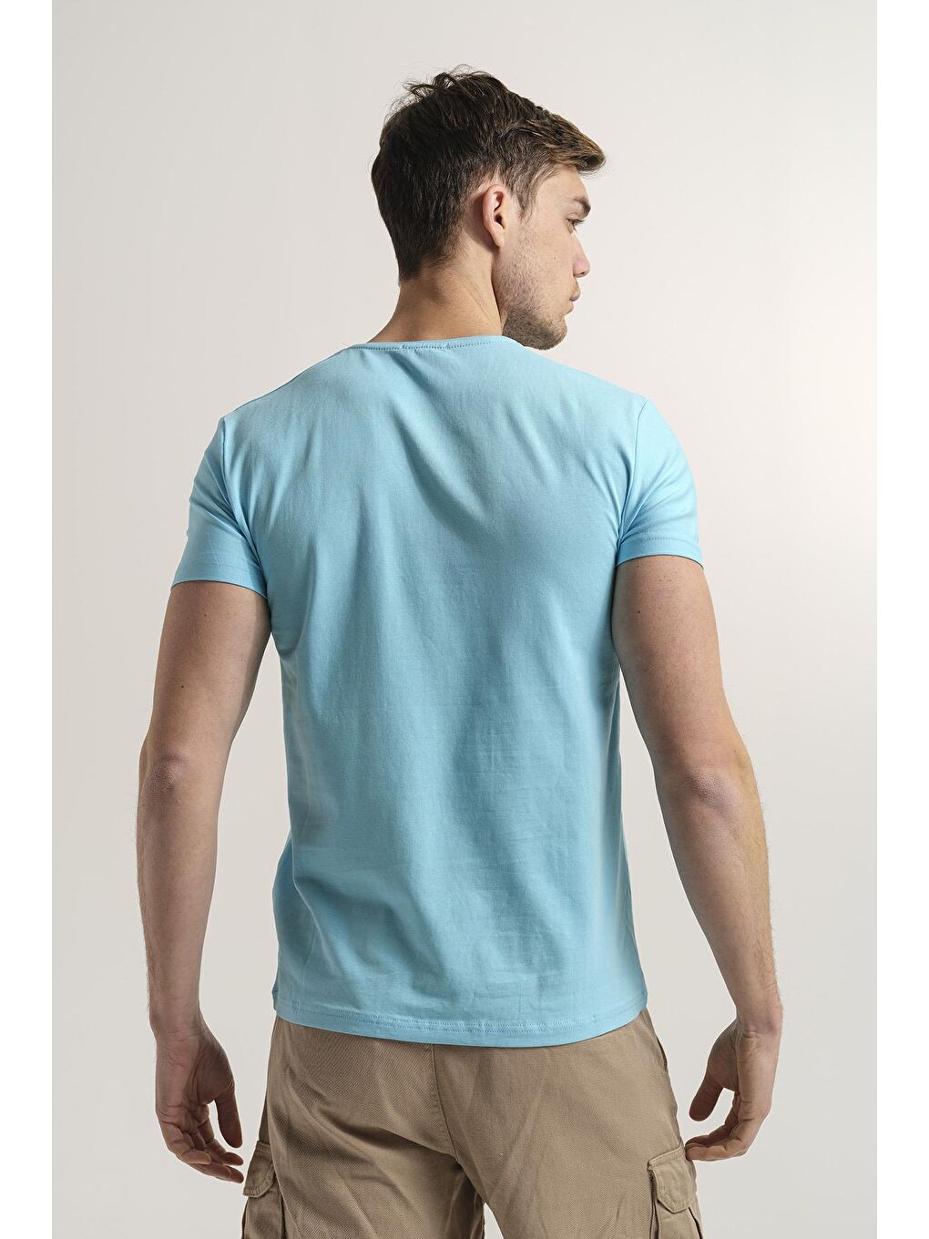 Turkuaz V Yaka Slim Fit Basic Erkek Tişört-2