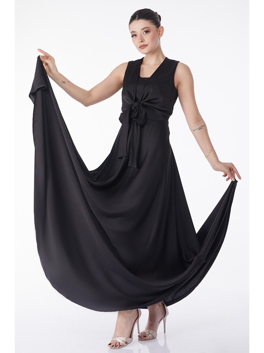 Düz Bisiklet Yaka Kadın Siyah Önden Bağlamalı Abiye Elbise - 25226