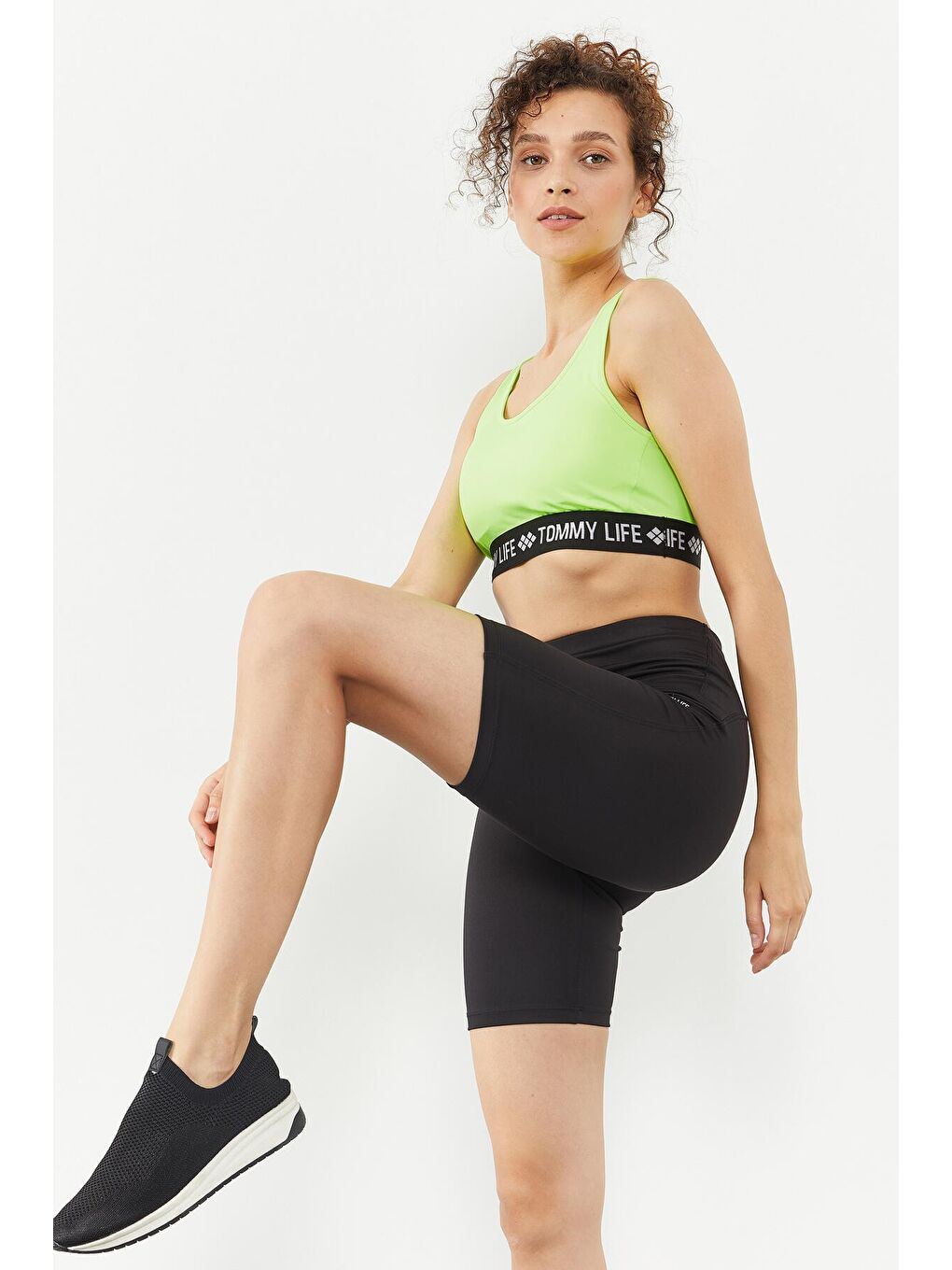 Neon Sarı Yazı Şeritli Standart Kalıp U Yaka Kadın Spor Büstiyer - 97113