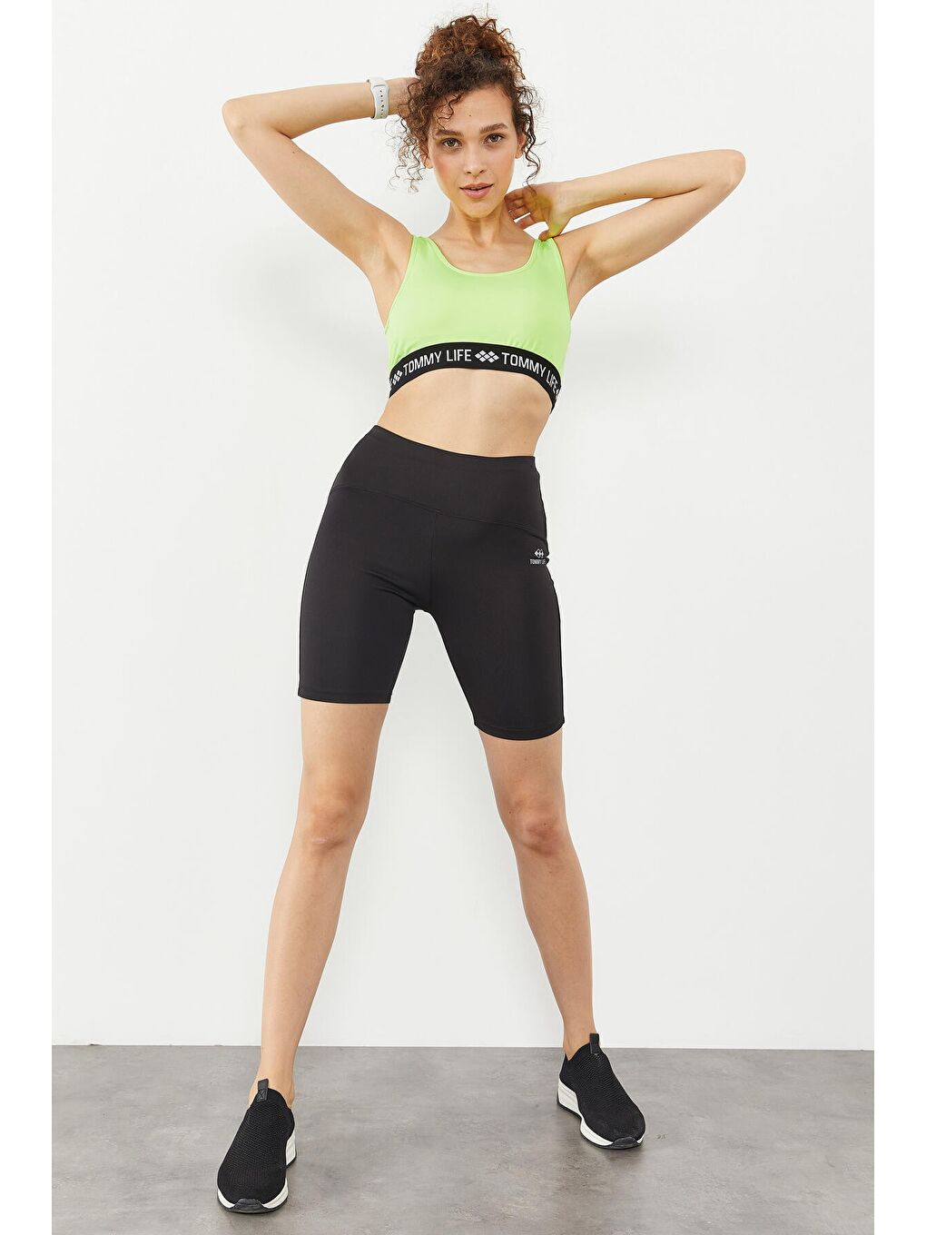 Neon Sarı Yazı Şeritli Standart Kalıp U Yaka Kadın Spor Büstiyer - 97113-1