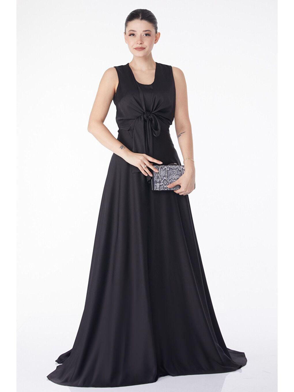 Düz Bisiklet Yaka Kadın Siyah Önden Bağlamalı Abiye Elbise - 25226-2