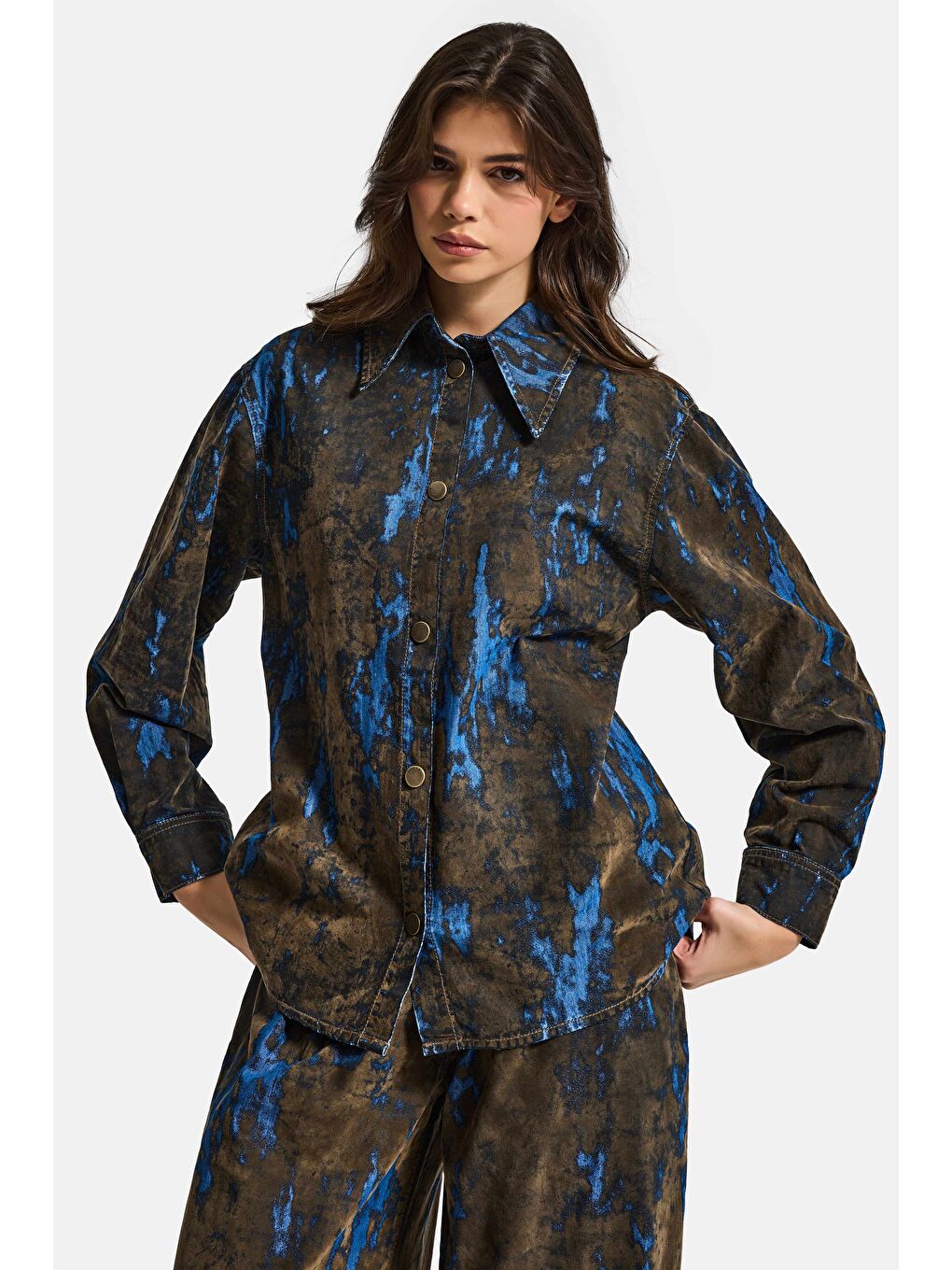 Kahverengi Kadın Kahve Mavi 1s6-15 Oversize Özel Flok Kumaş Tasarım Denim Gömlek