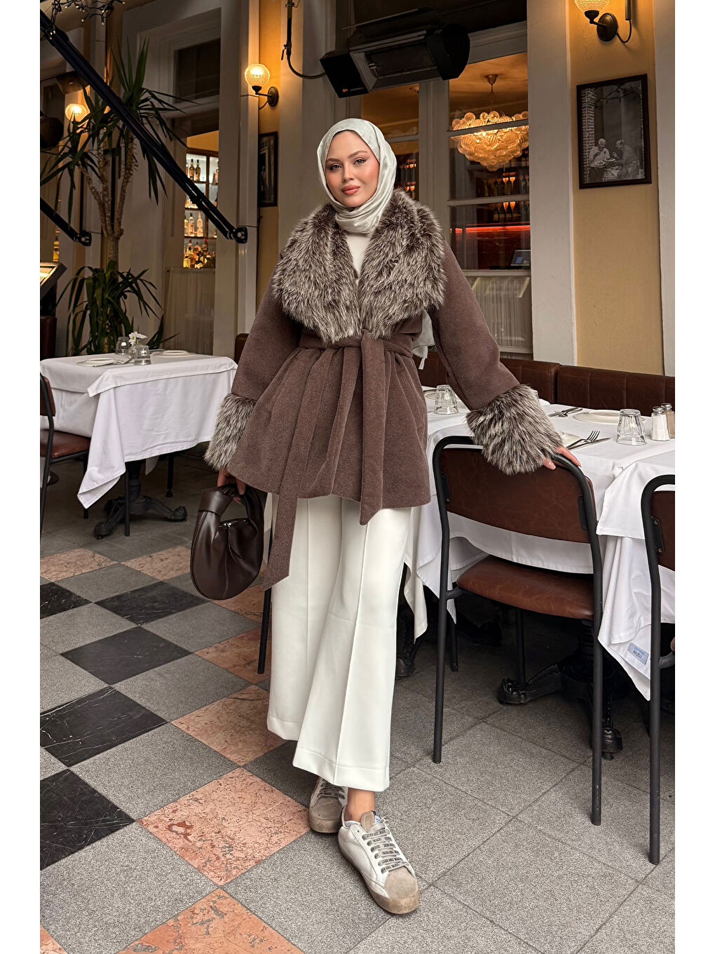 Kahverengi Kadın Kürk Detay Bel Bağlamalı Kısa Kaban Acı Kahve-1