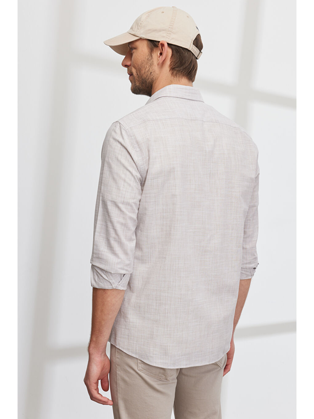 Erkek Bej Slim Fit Dar Kesim Klasik Yaka %100 Pamuk Çizgili Gömlek-4