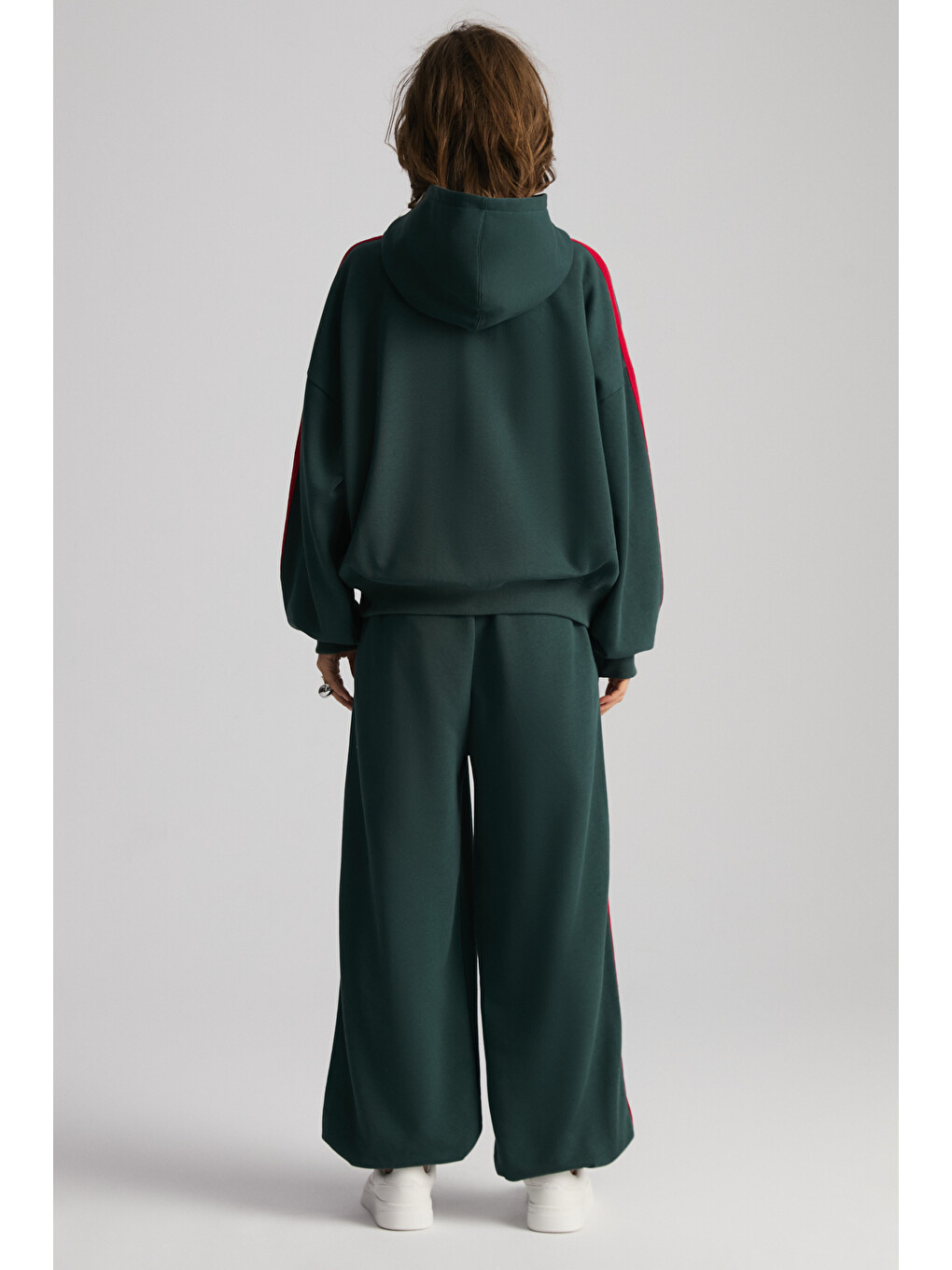 Yeşil Possıbılıty Kadın Oversize Kolları Kontrast Biyeli İçi Polarlı Yumuşacık Kapüşonlu YEŞİL Sweatshirt-6