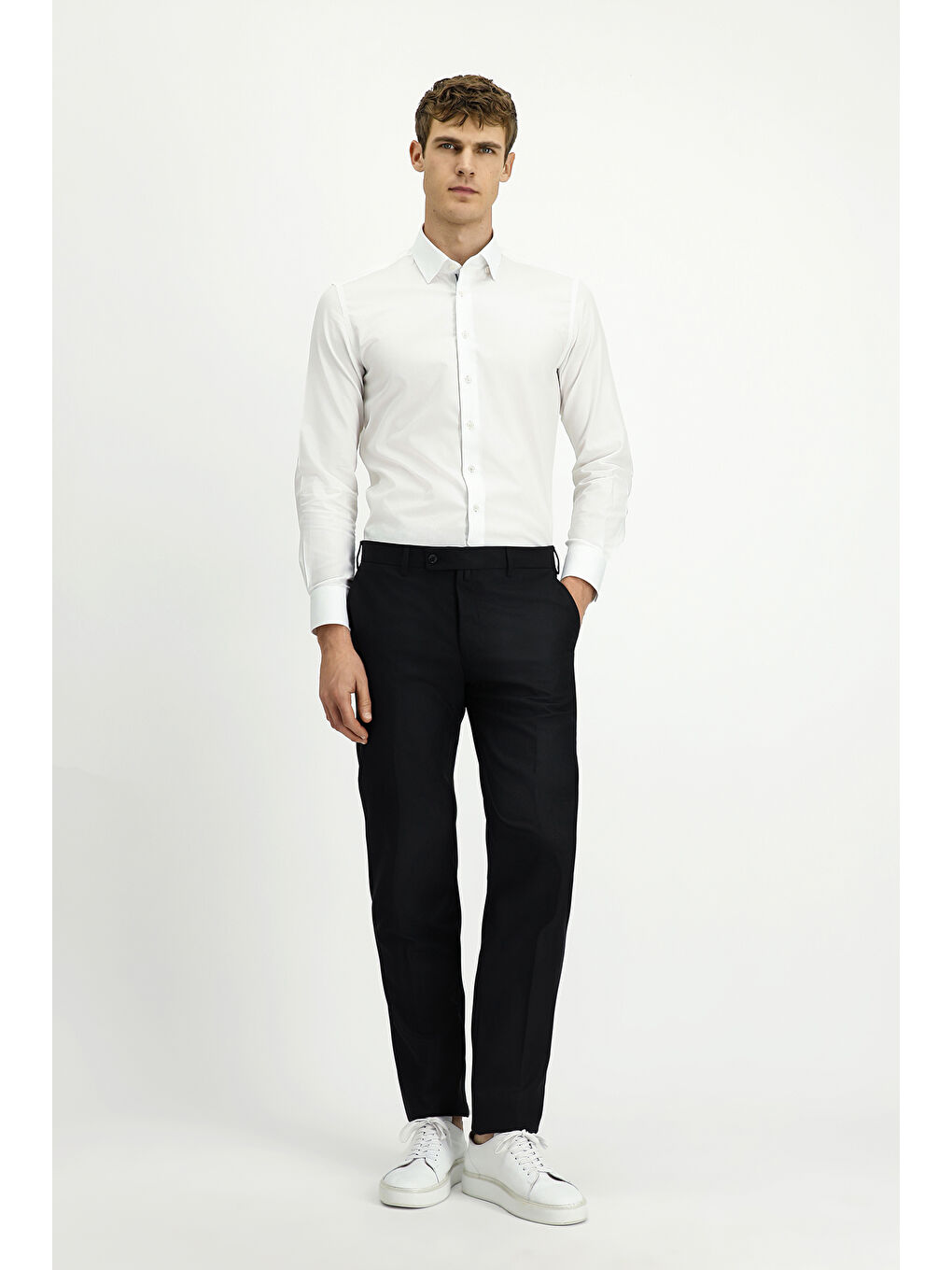 Siyah Slim Fit Dar Kesim Yünlü Klasik Kumaş Pantolon