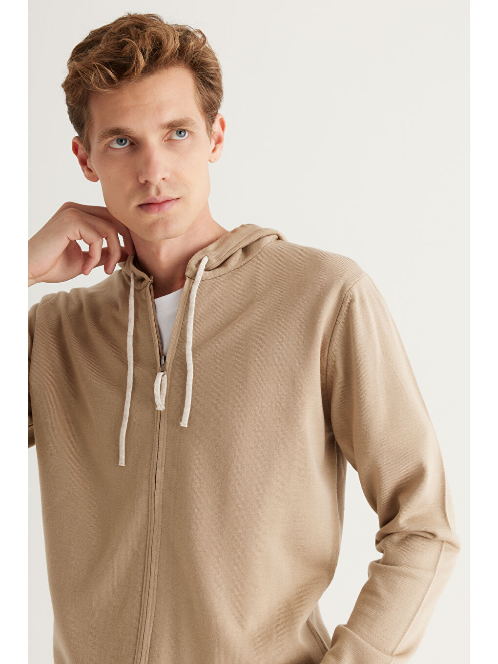 Bej Erkek Vizon Standart Fit Normal Kesim Kapüşonlu Pamuklu Triko Hırka-2