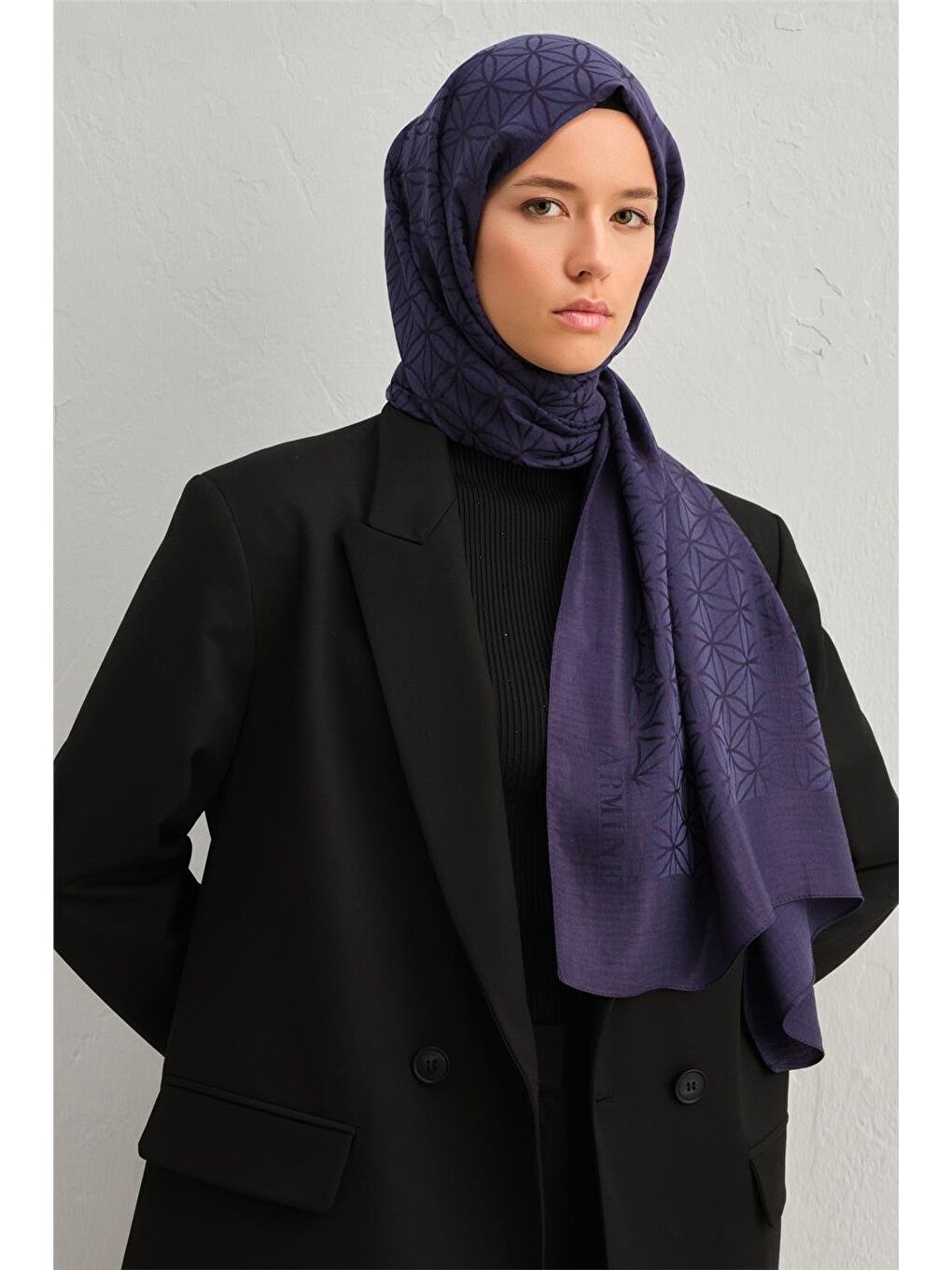 Lacivert Lyocell Naia Yıldız Desen Şal 112-18-1