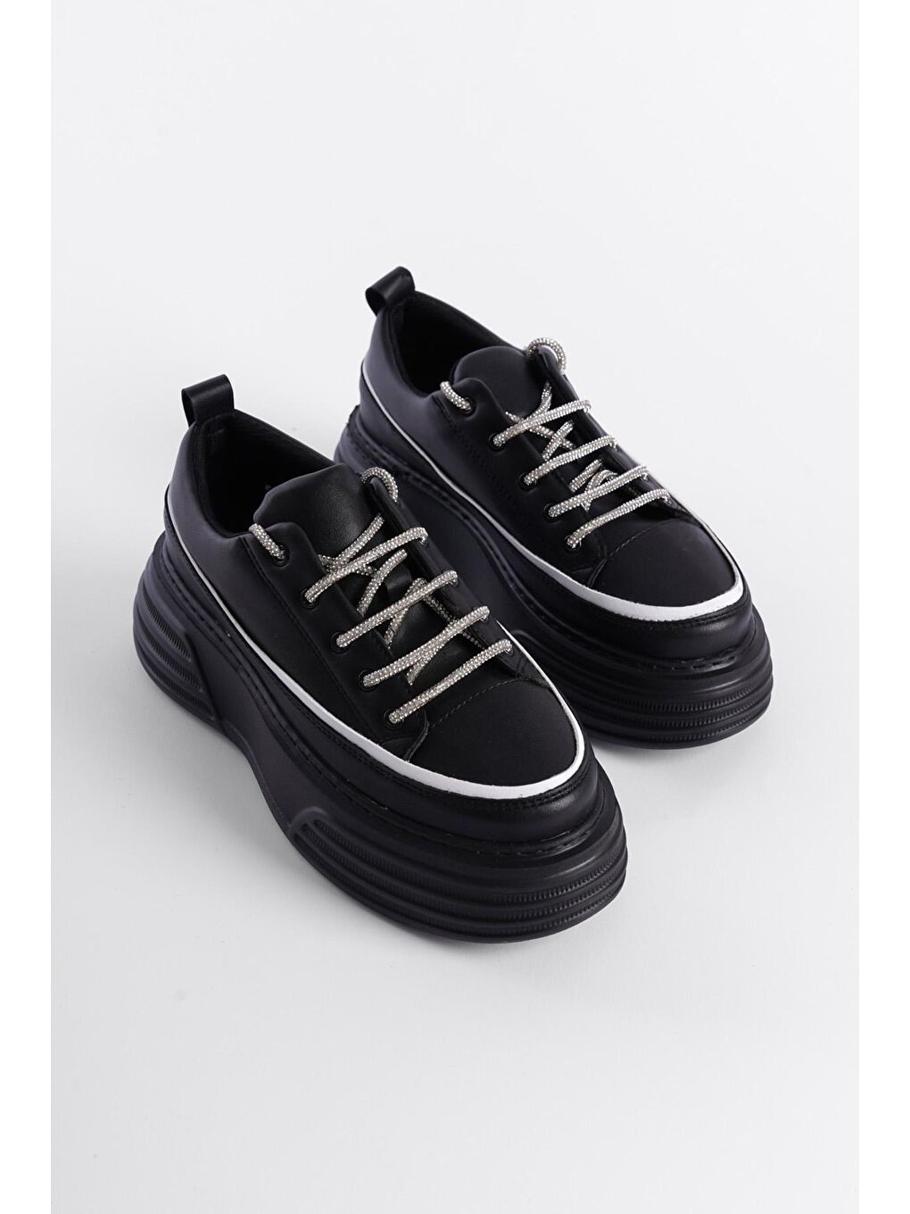 Siyah Sneaker Taşlı Spor Ayakkabı