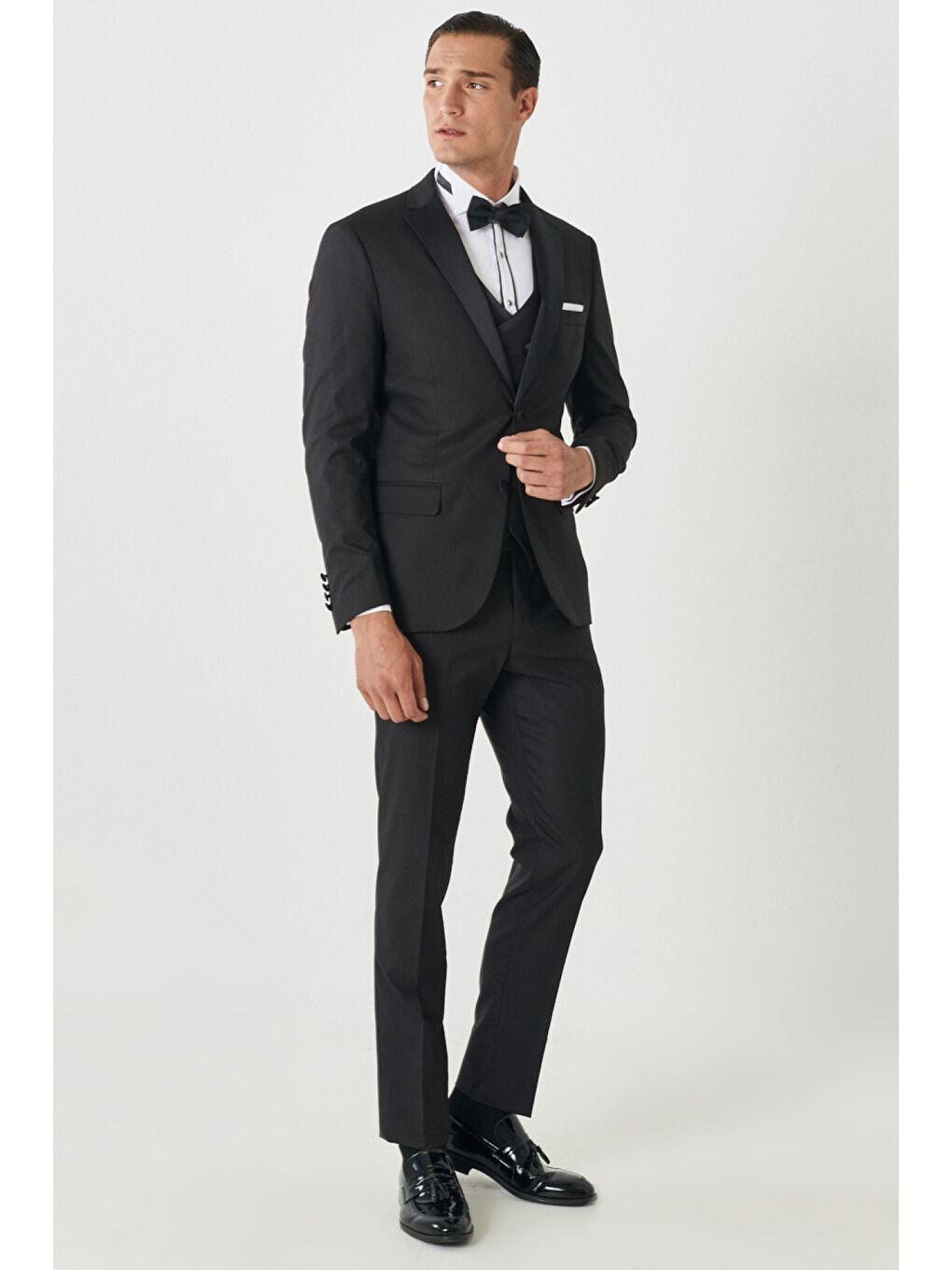 Erkek Siyah Slim Fit Dar Kesim Mono Yaka Desenli Yelekli Smokin Takım-2