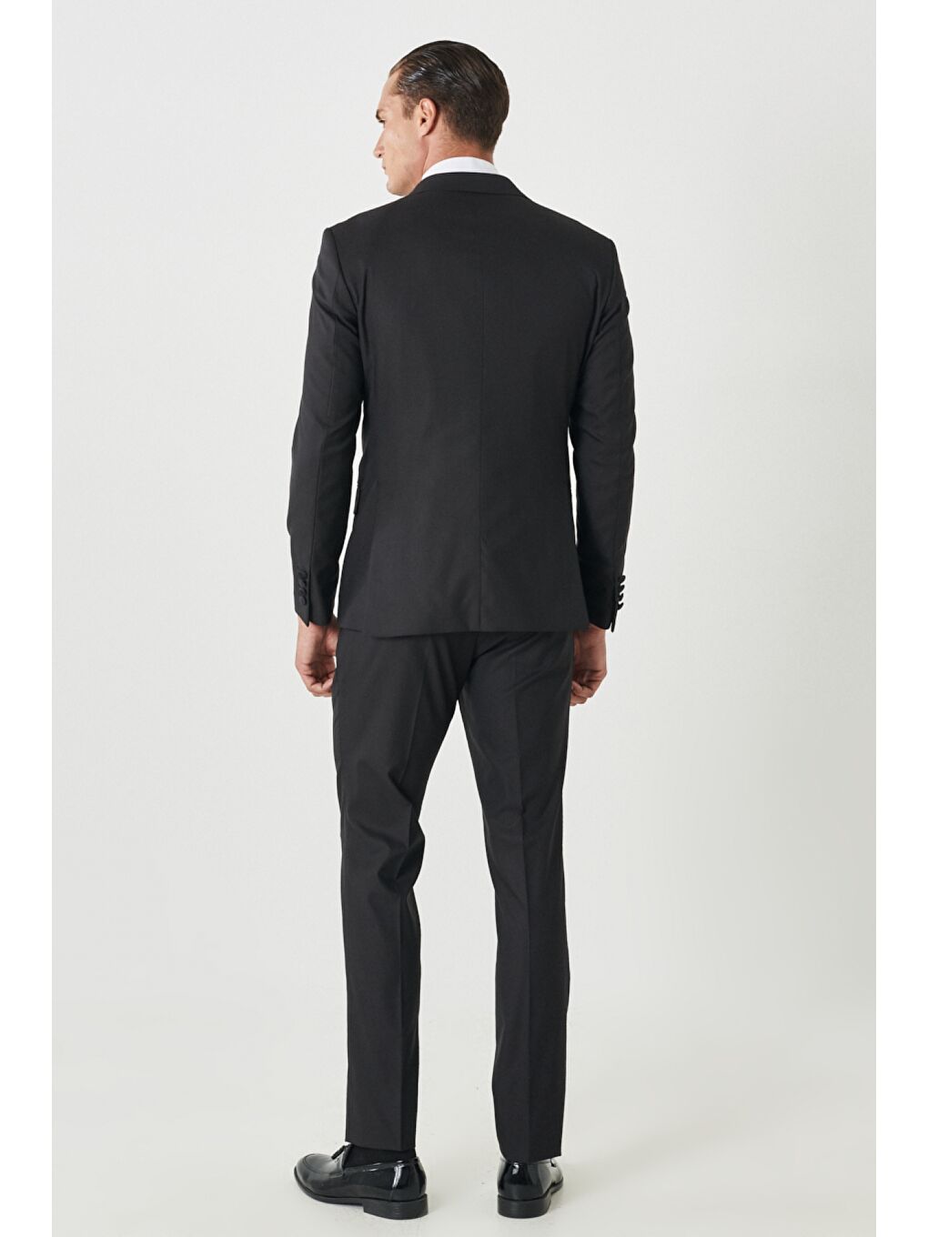 Erkek Siyah Slim Fit Dar Kesim Mono Yaka Desenli Yelekli Smokin Takım-6