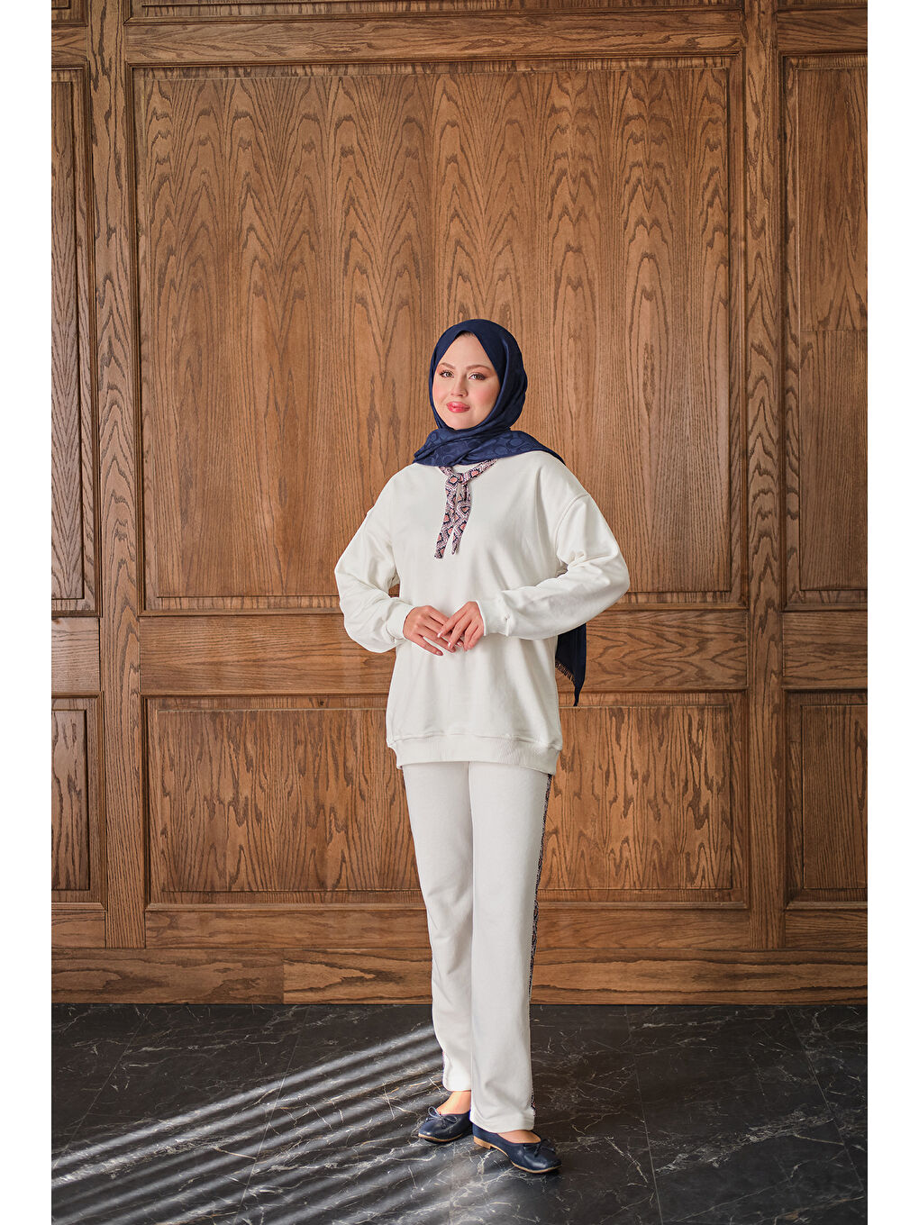 Kadın Fularlı İkili Takım Beyaz-3