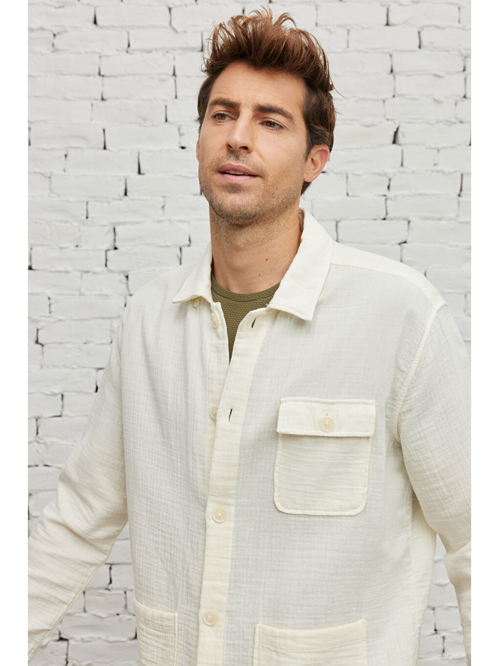 Erkek Bej Comfort Fit Rahat Kesim Gizli Düğmeli Yaka %100 Pamuk Gömlek Ceket-2