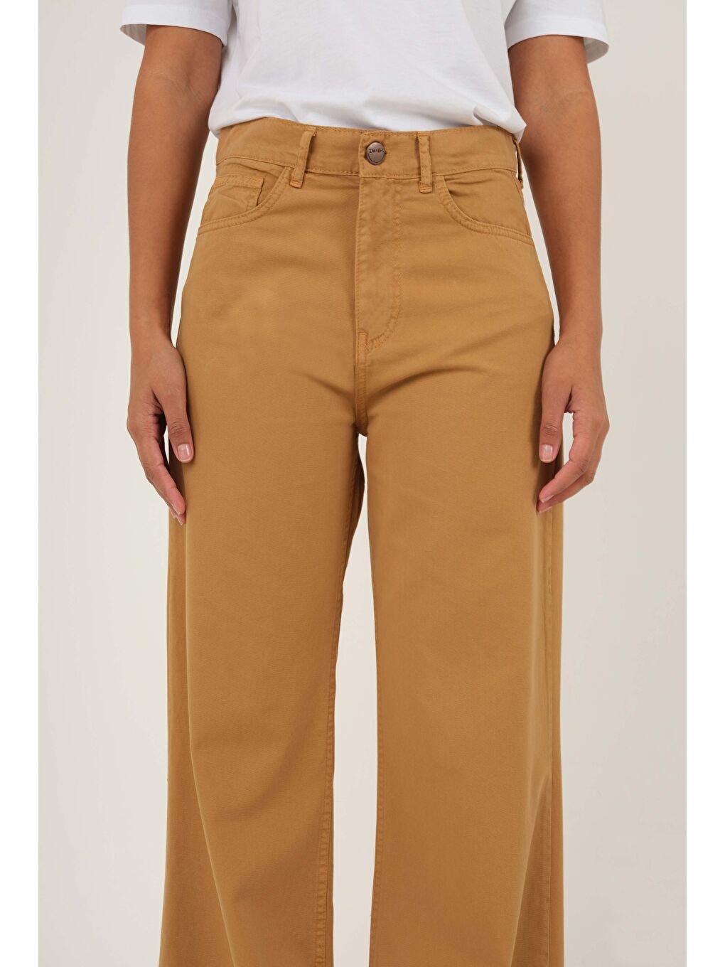 Bej Palazzo Jean Yazlık Karamel-3