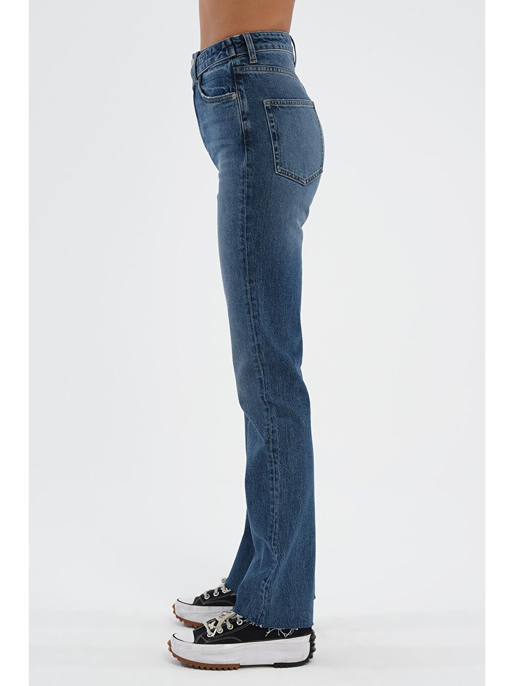 CROSS JEANS Orta Mavi Slim Straight Paçası Yırtmaçlı Çapraz Kemerli Jean Pantolon C 4556-007 - 2