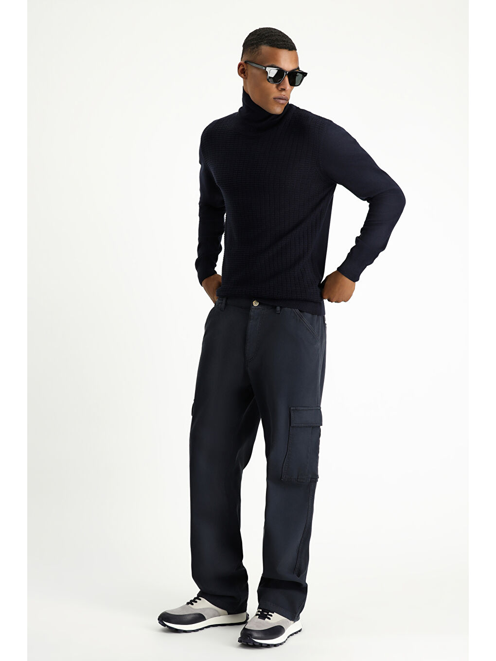 Siyah Regular Fit Elastanlı Beli Lastikli Kargo Pantolon-2