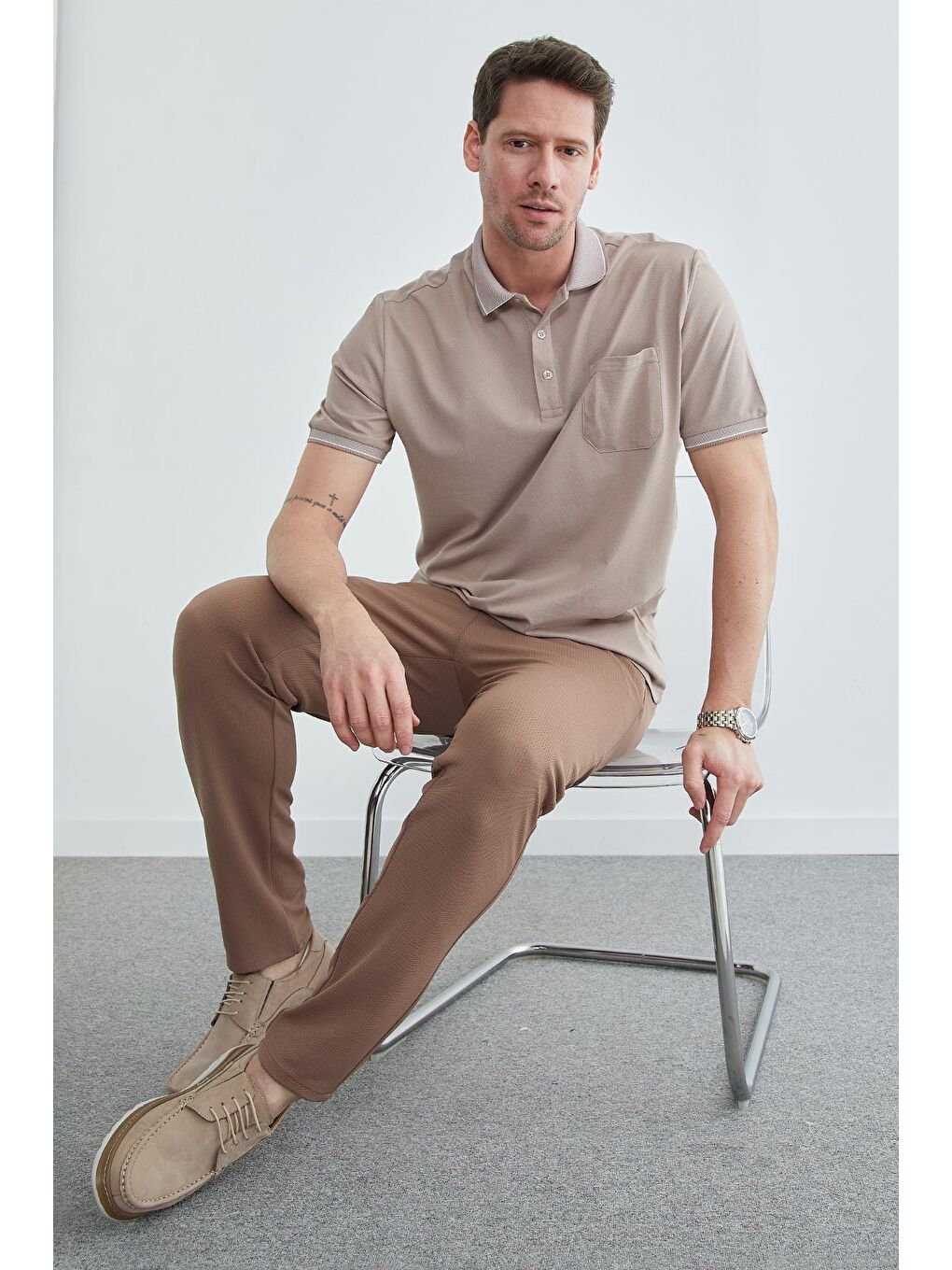 Bej Düğmeli Tek Cepli Polo Yaka Tişört-2