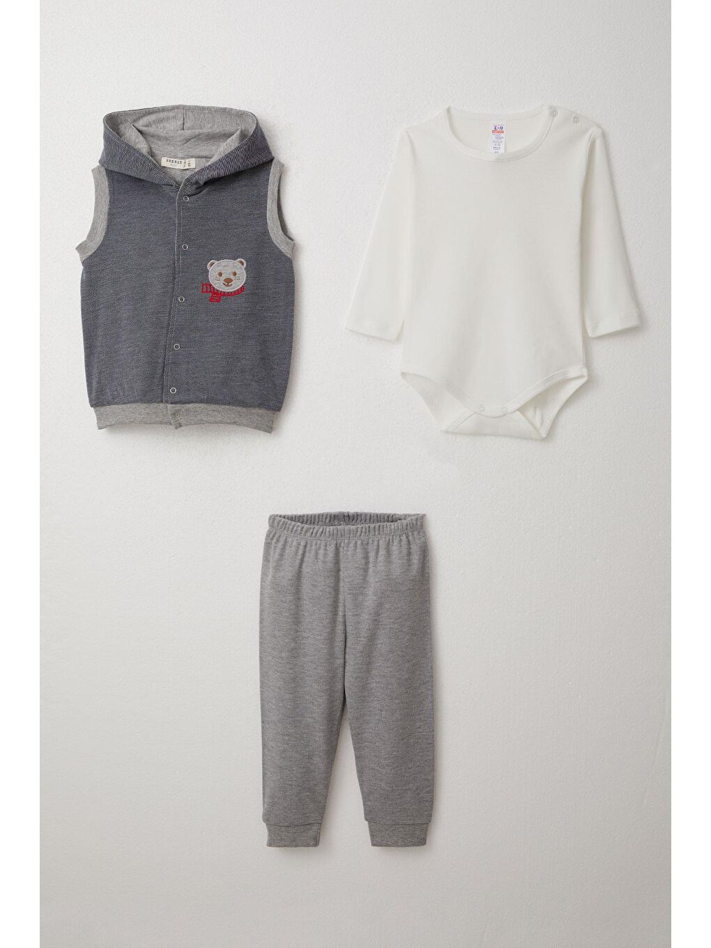 Erkek Bebek Zıbınlı 3 Lü Takım Sevimli Ayıcık Nakışlı Kapüşonlu Lacivert (4 Ay-1 Yaş)-4