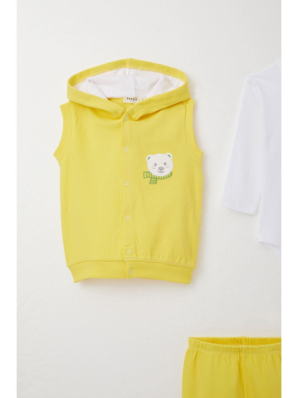Erkek Bebek Zıbınlı 3 Lü Takım Sevimli Ayıcık Nakışlı Kapüşonlu Sarı (4 Ay-1 Yaş)-4