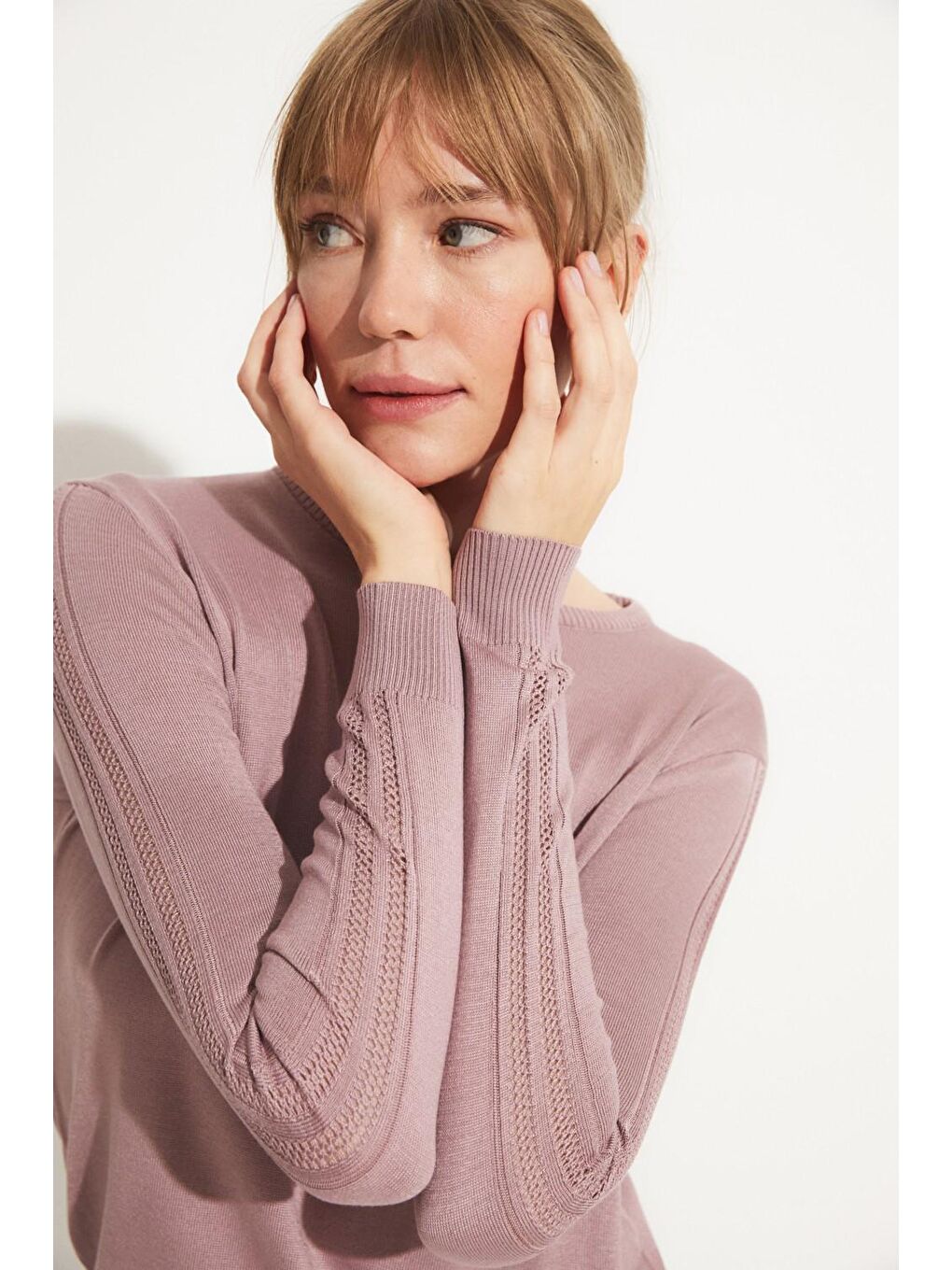 Lila Kadın Exclusive Viskoz Karışımlı Normal Kalıp Bisiklet Yaka Ajur Detaylı Triko Kazak-4