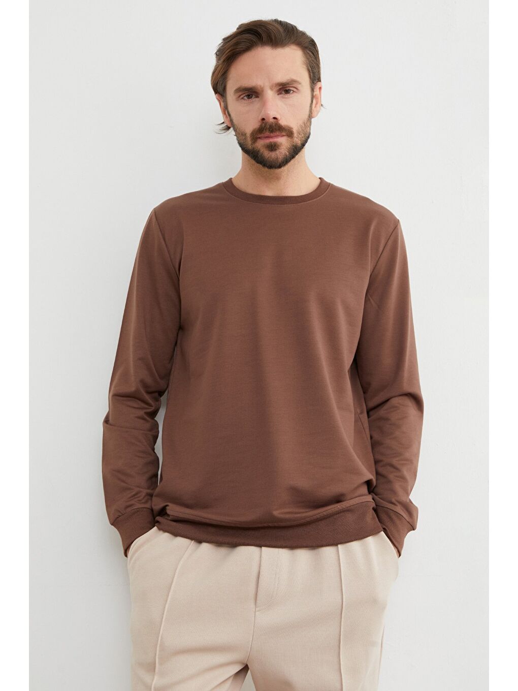 Kahverengi Basic Bisiklet Yaka Sweatshirt-2