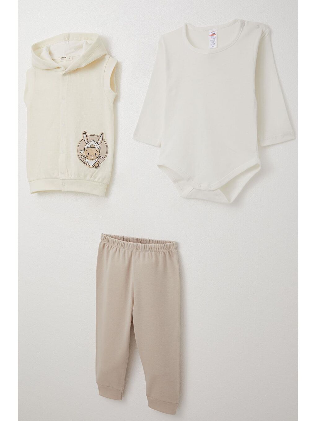 Erkek Bebek Zıbınlı 3 Lü Takım Sevimli Tavşancık Armalı Ekru (4 Ay-1 Yaş)-4