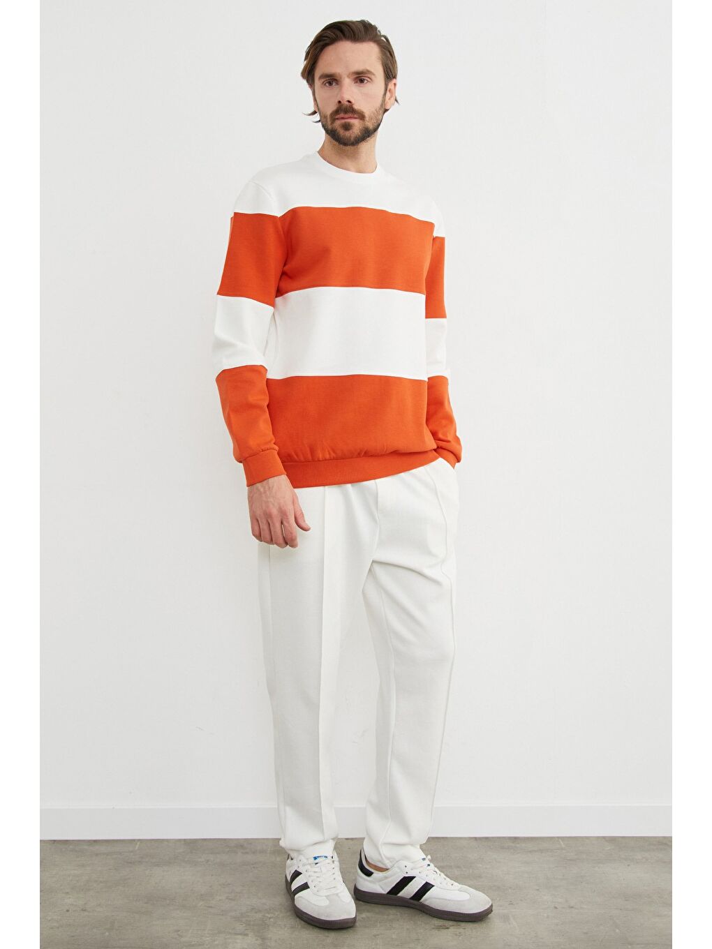 Turuncu Renk Bloklu Oversize Bisiklet Yaka Büyük Beden Sweatshirt-3