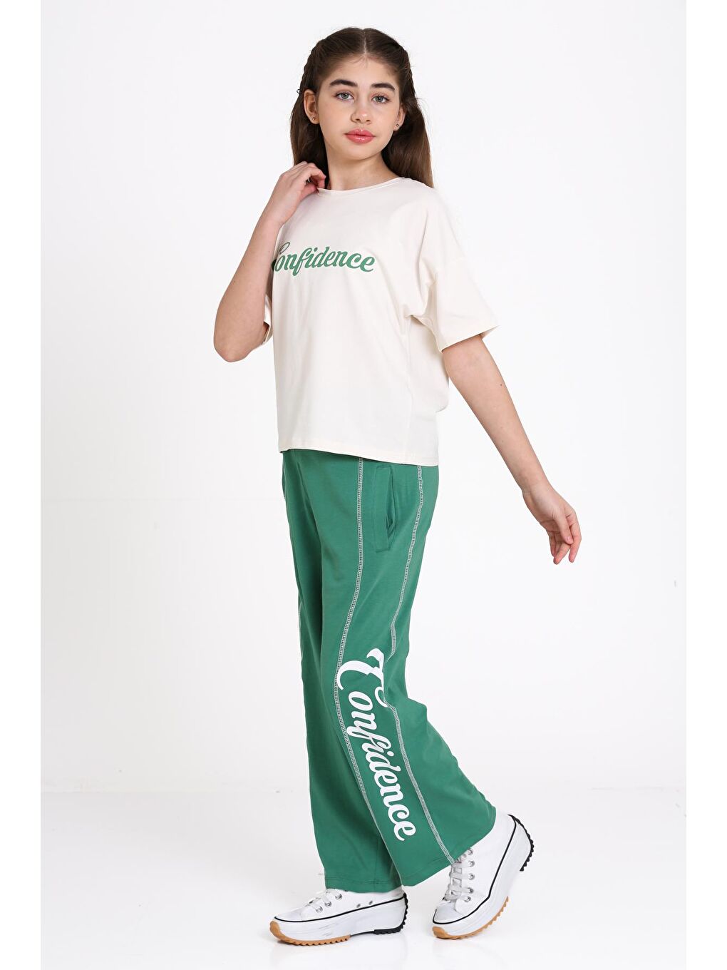 Yeşil Confidence Baskı 8-12 Yaş Takım - 2454-2-4