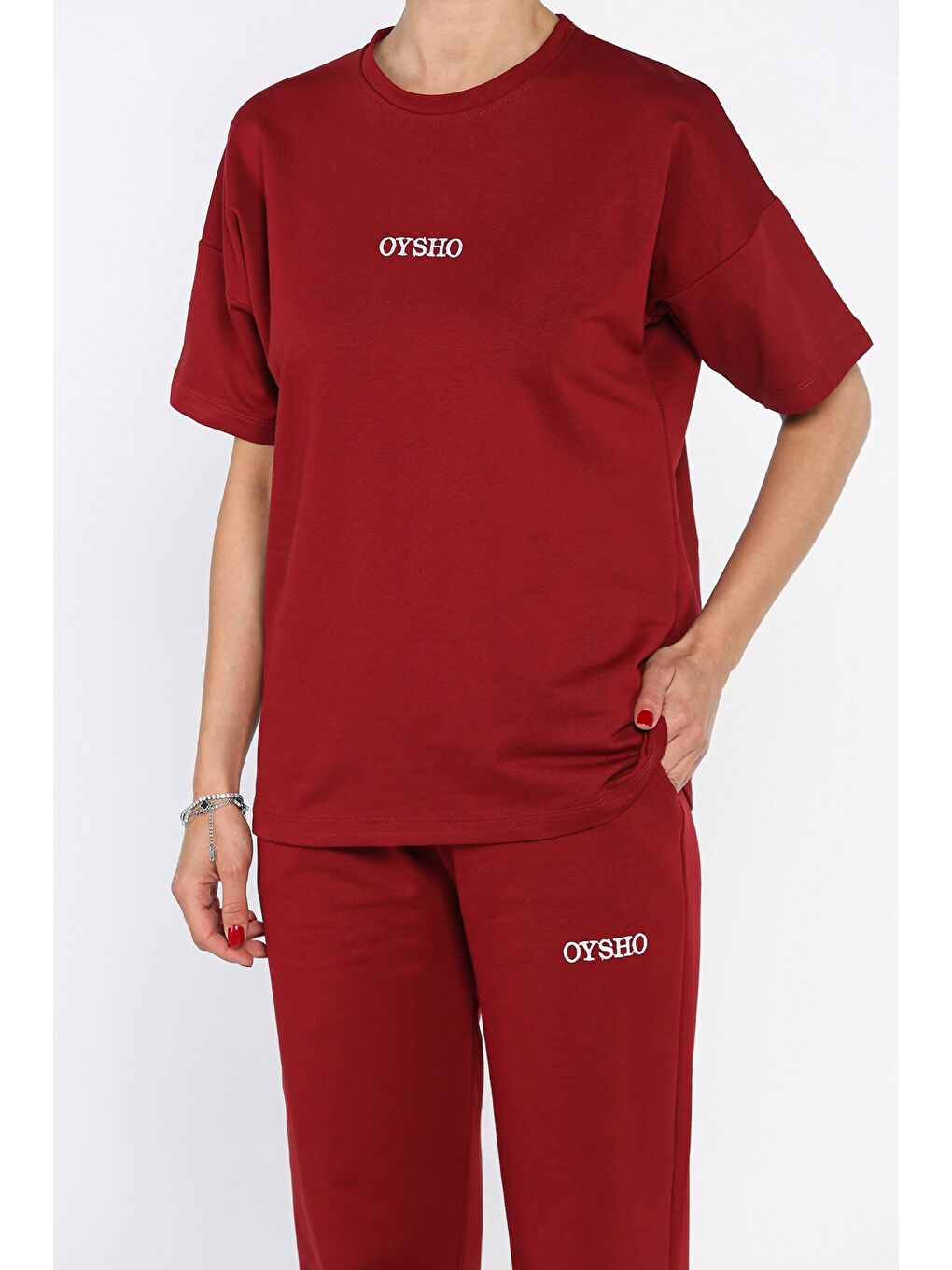 Bordo Kadın Bisiklet Yaka Nakış Detaylı Tişört Pantolon İkili Takım-3