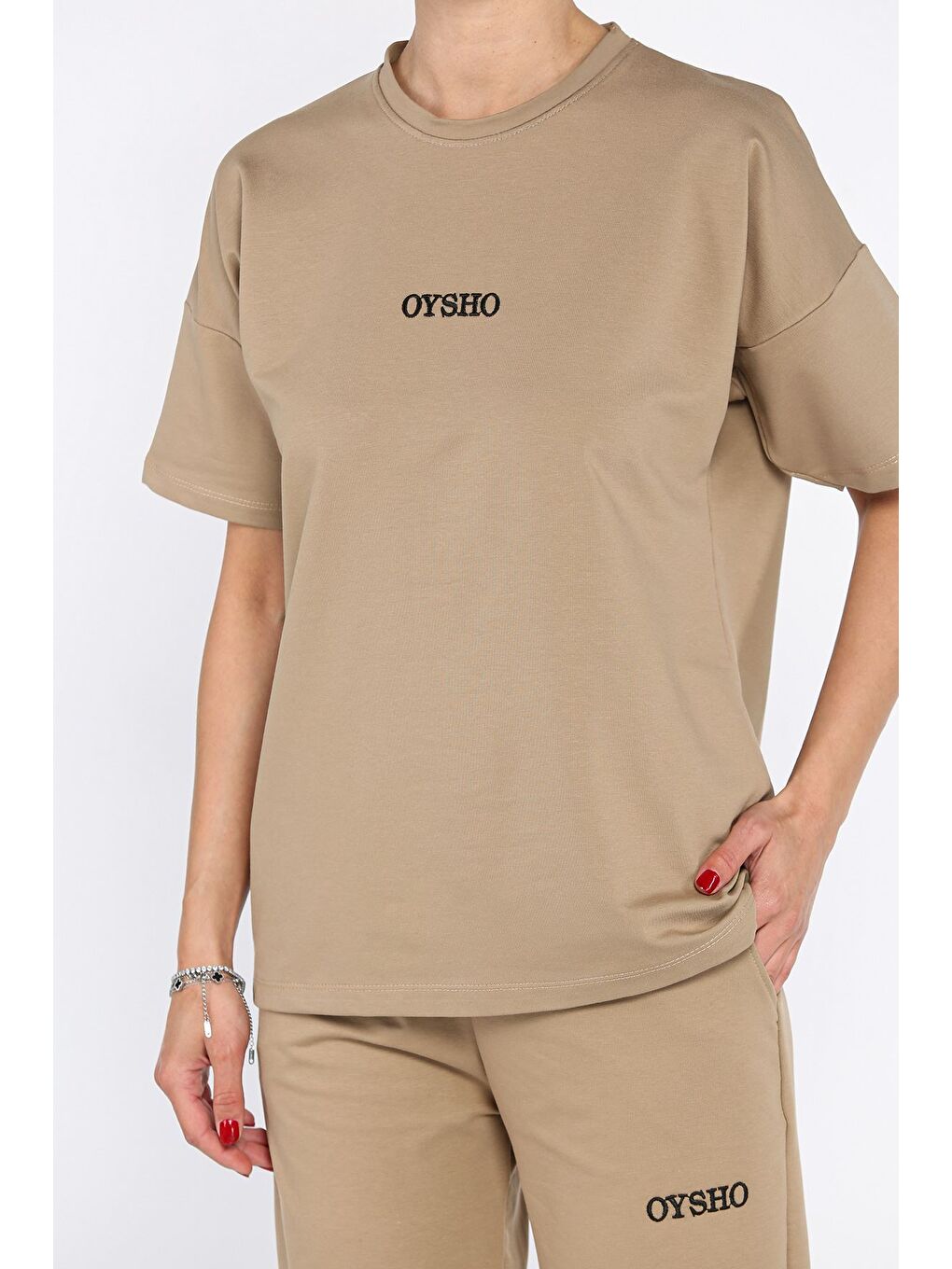 Bej Kadın Bisiklet Yaka Nakış Detaylı Tişört Pantolon İkili Takım-3