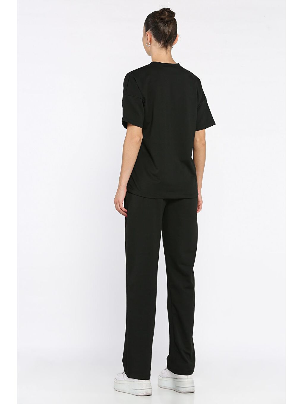 Siyah Kadın Kalp Nakışlı Bisiklet Yaka Tişört Pantolon İkili Takım-2